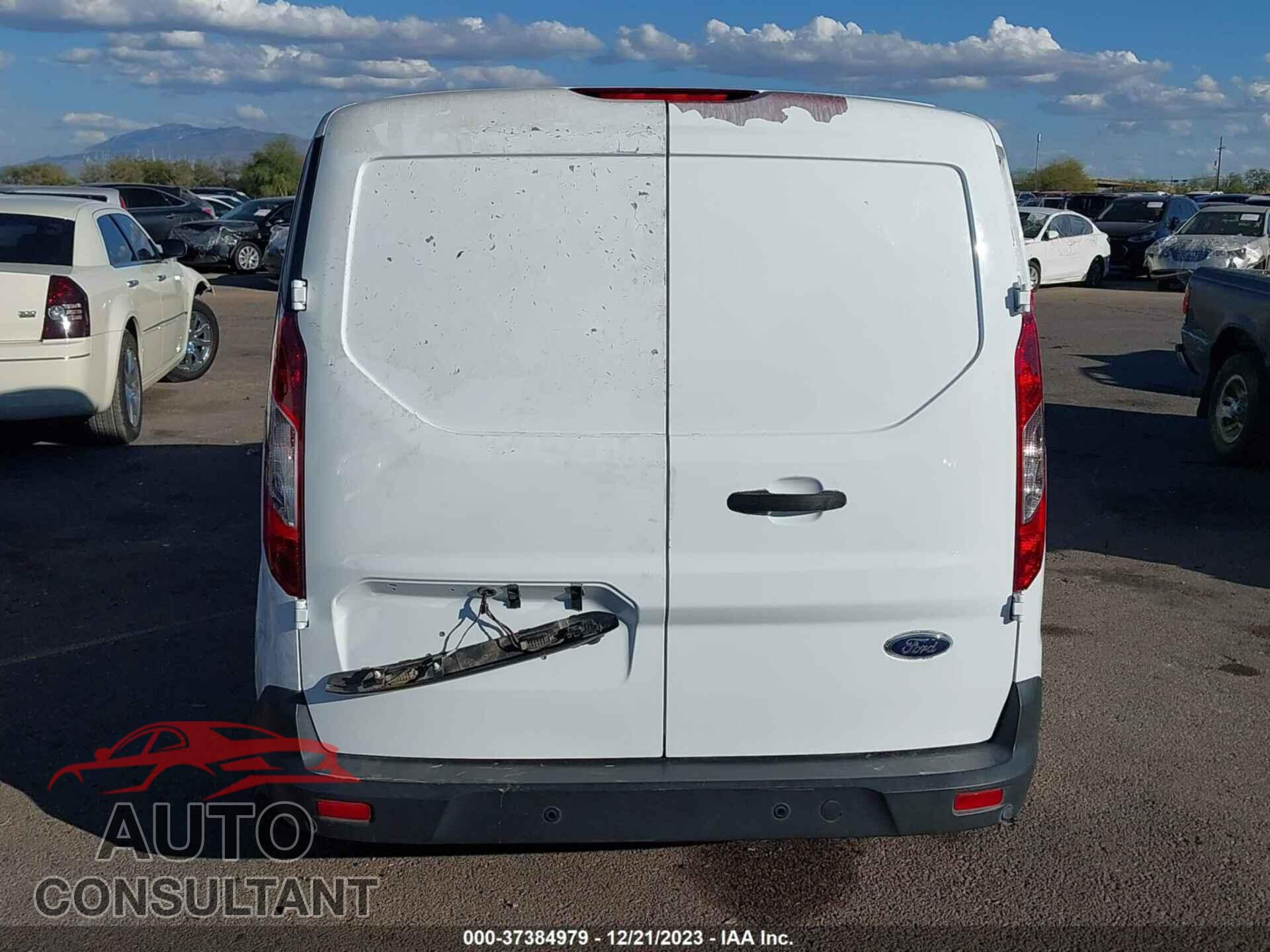 FORD TRANSIT CONNECT 2018 - NM0LS7F77J1379110