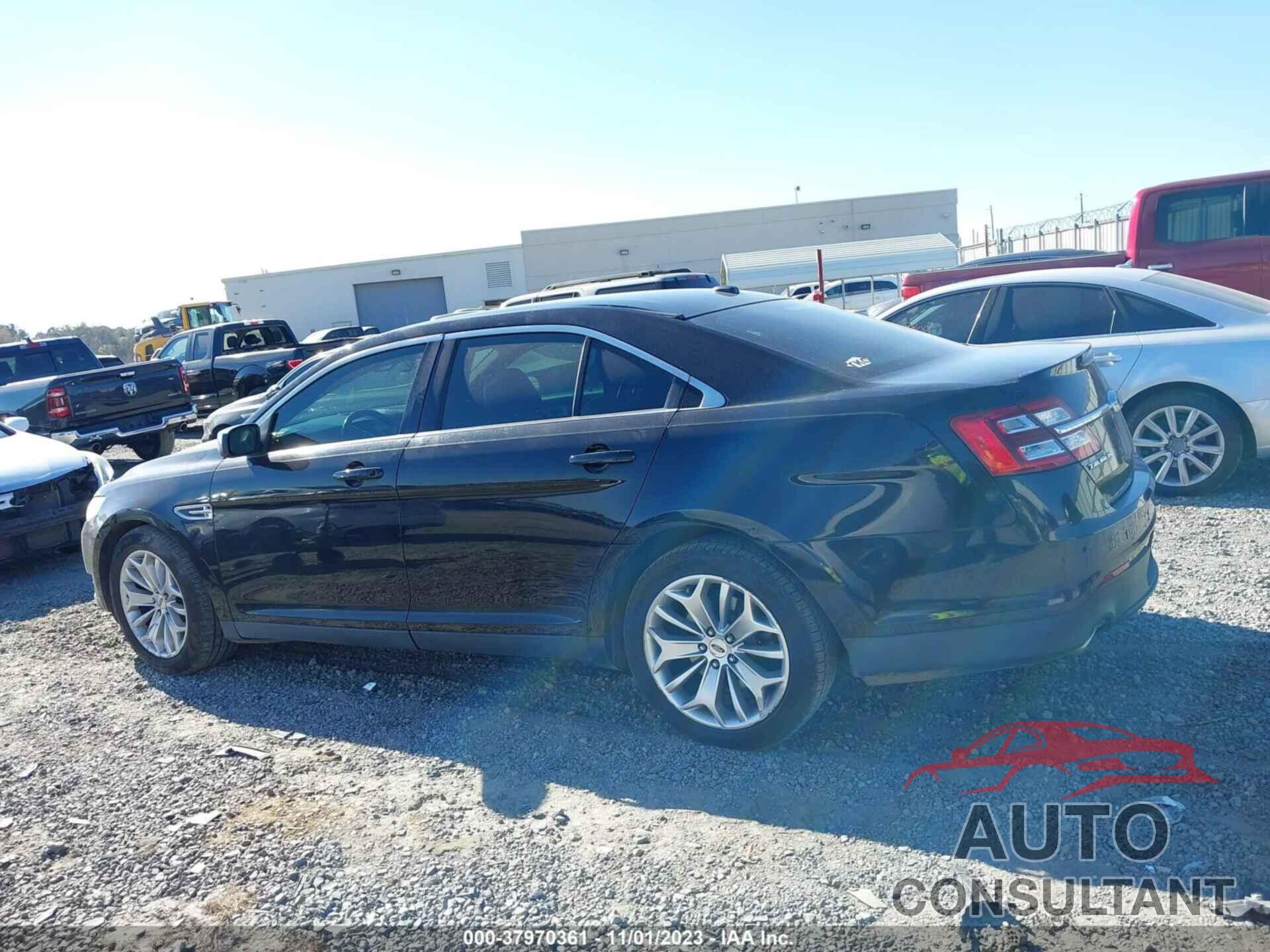 FORD TAURUS 2017 - 1FAHP2F88HG111671