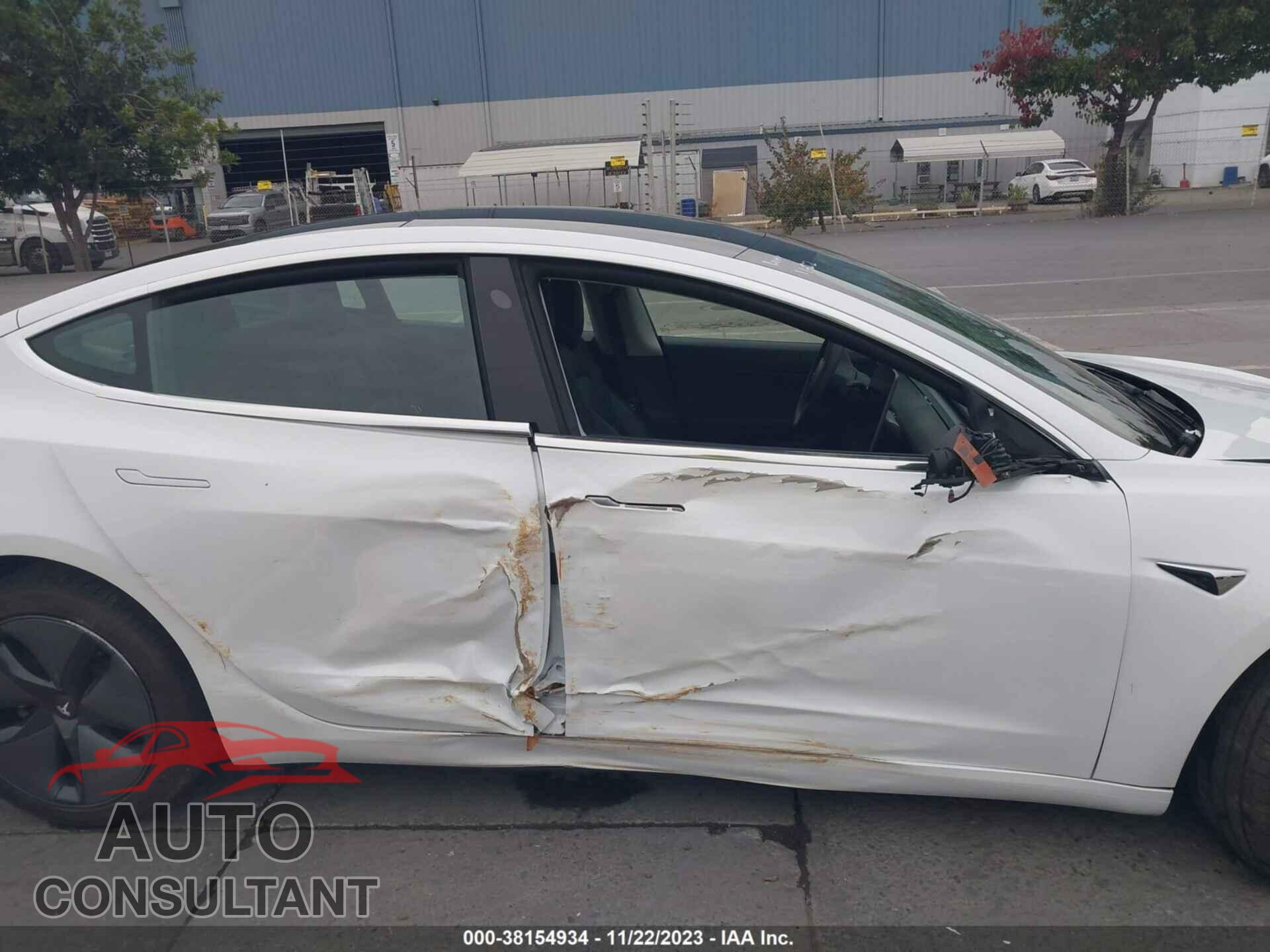TESLA MODEL 3 2020 - 5YJ3E1EB6LF628116