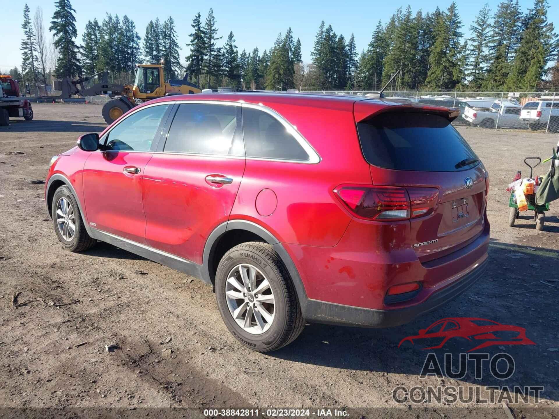 KIA SORENTO 2019 - 5XYPGDA37KG498382