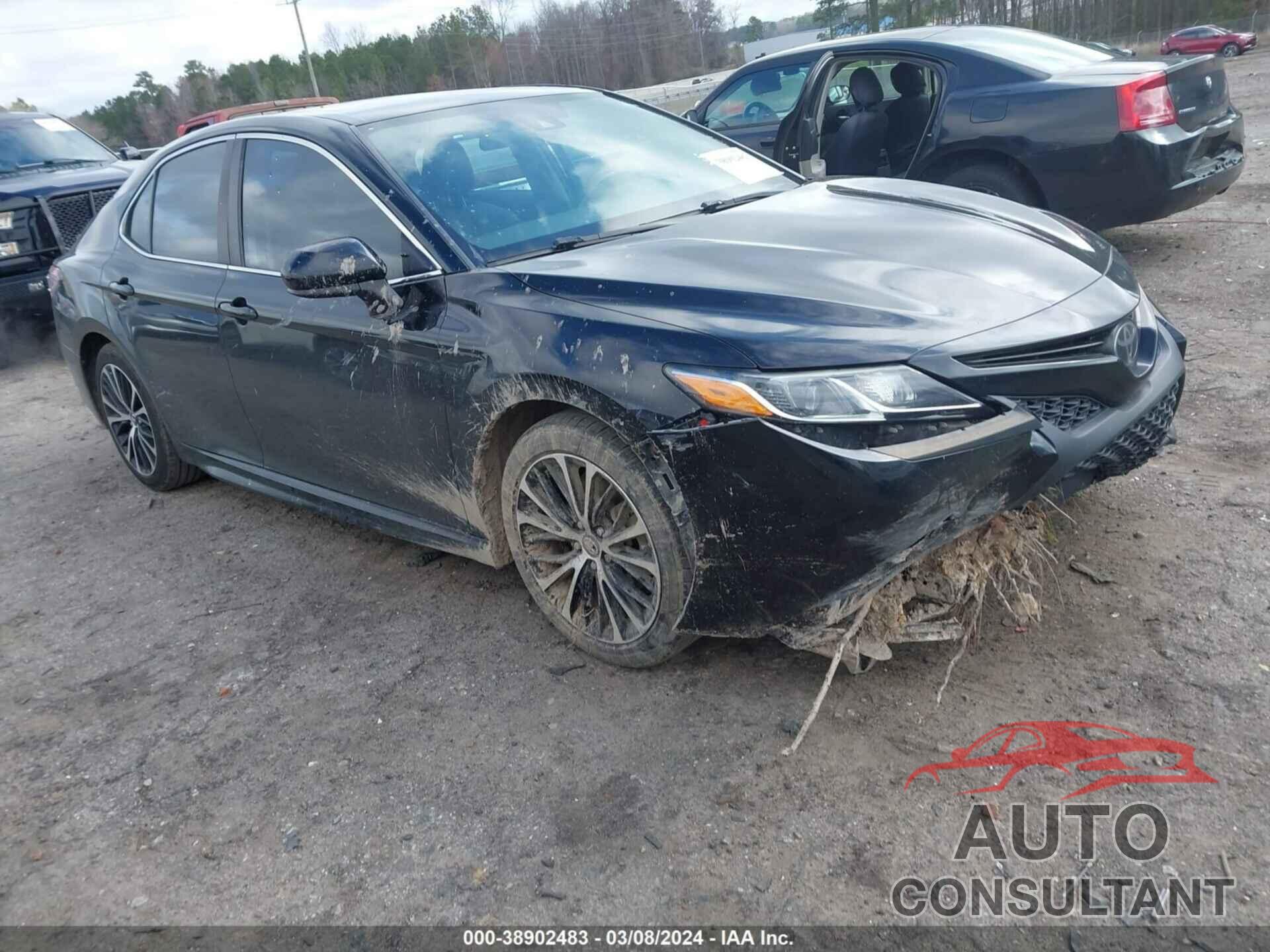 TOYOTA CAMRY 2019 - 4T1B11HK8KU801655