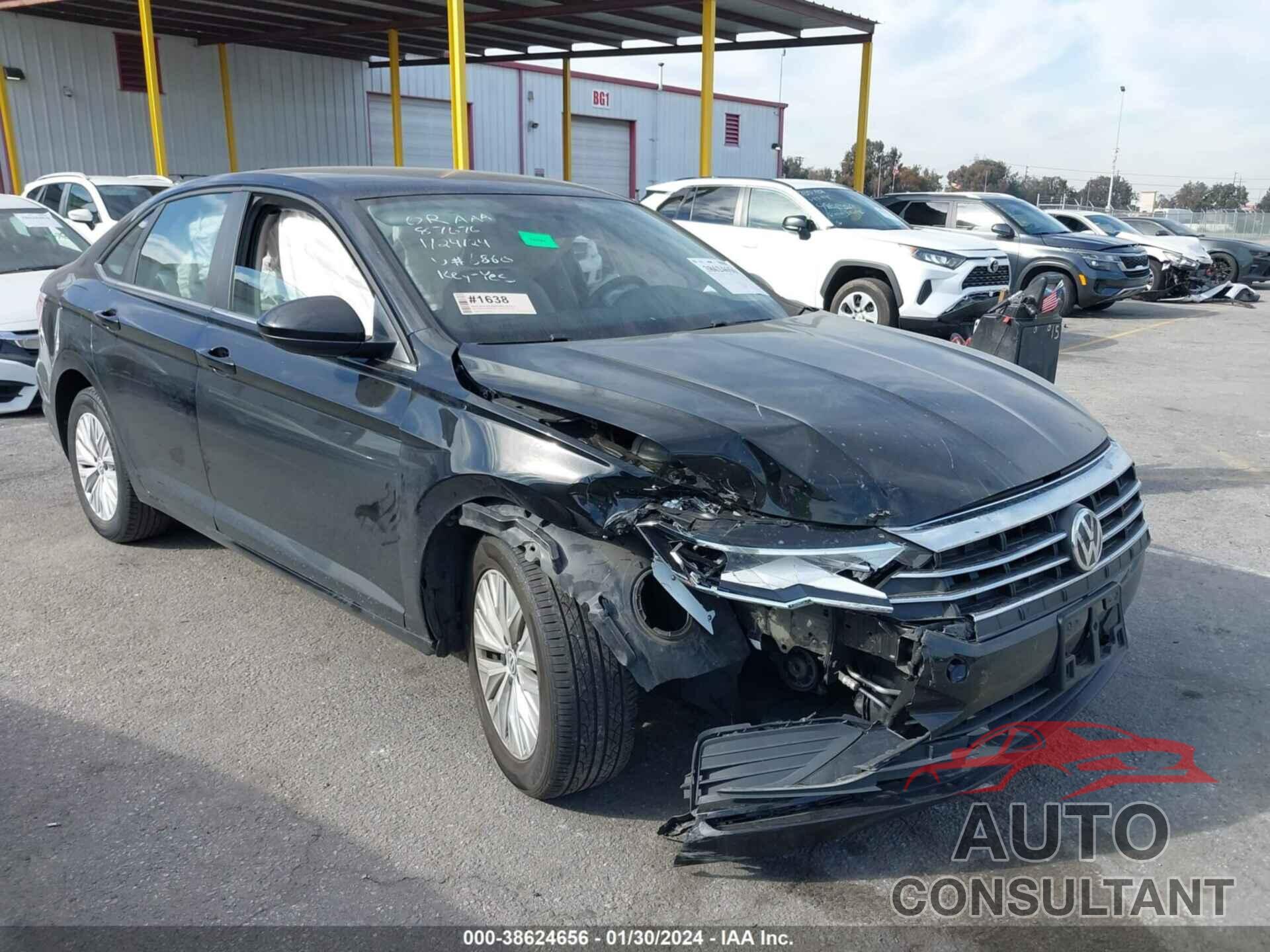 VOLKSWAGEN JETTA 2019 - 3VWN57BU3KM076860