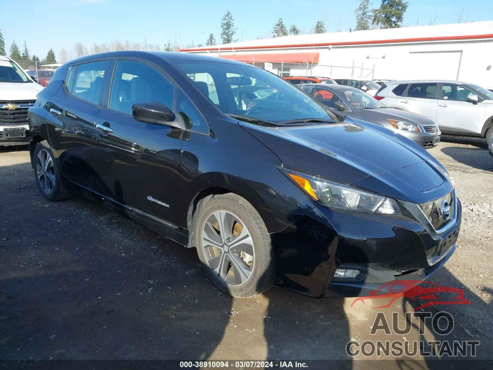 NISSAN LEAF 2018 - 1N4AZ1CP8JC314347