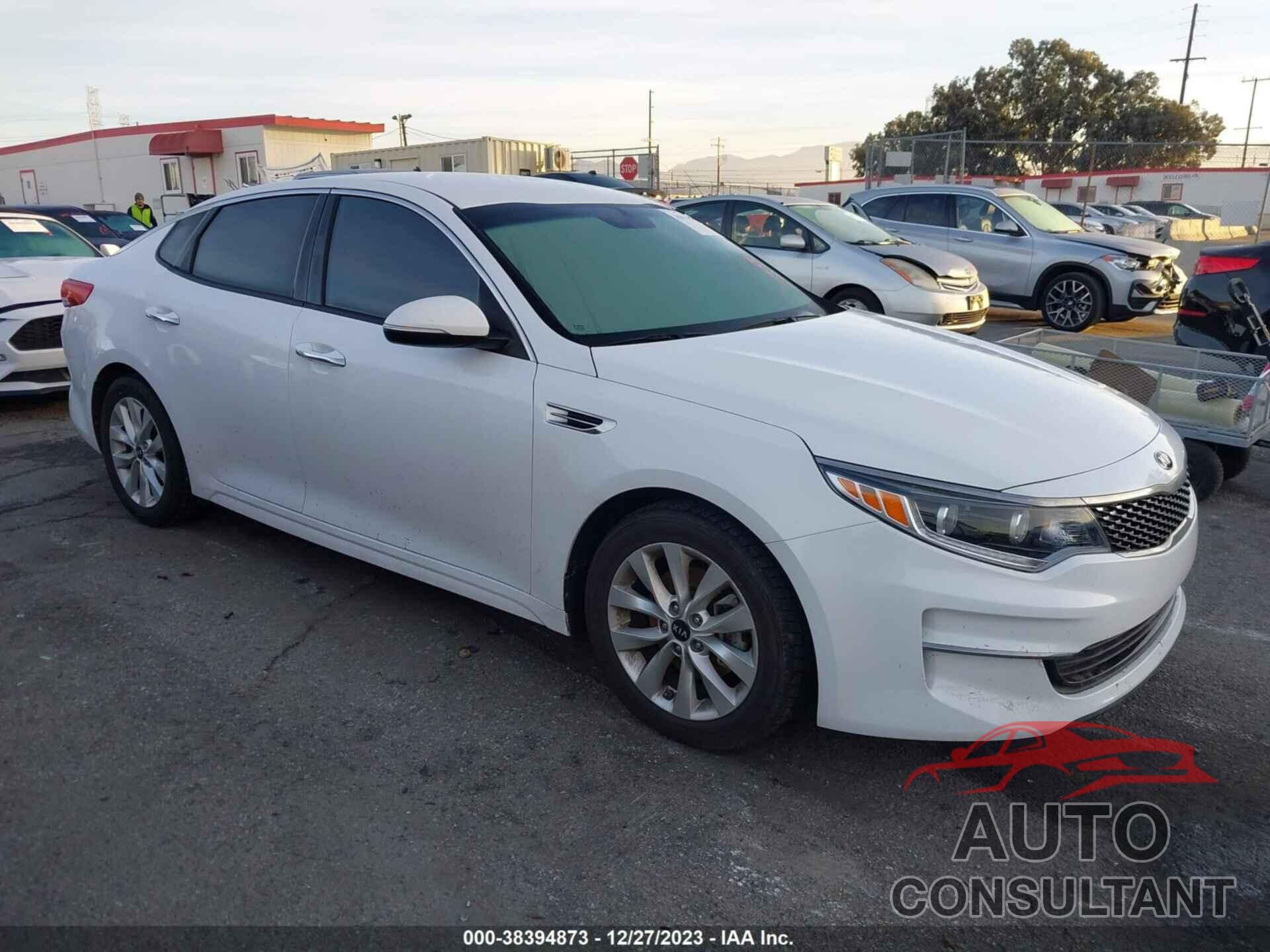 KIA OPTIMA 2017 - 5XXGU4L30HG129429