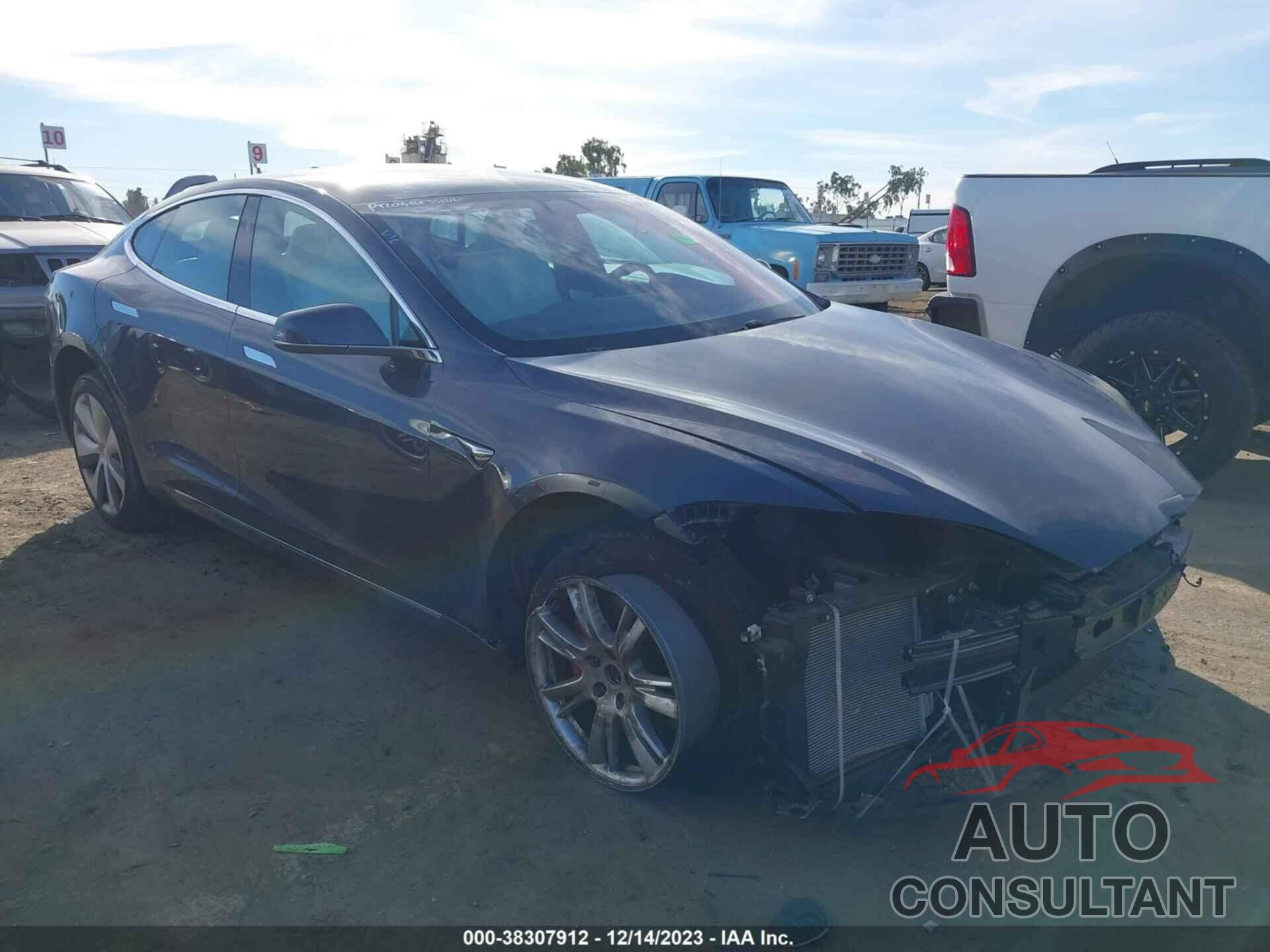 TESLA MODEL S 2020 - 5YJSA1E41LF382729