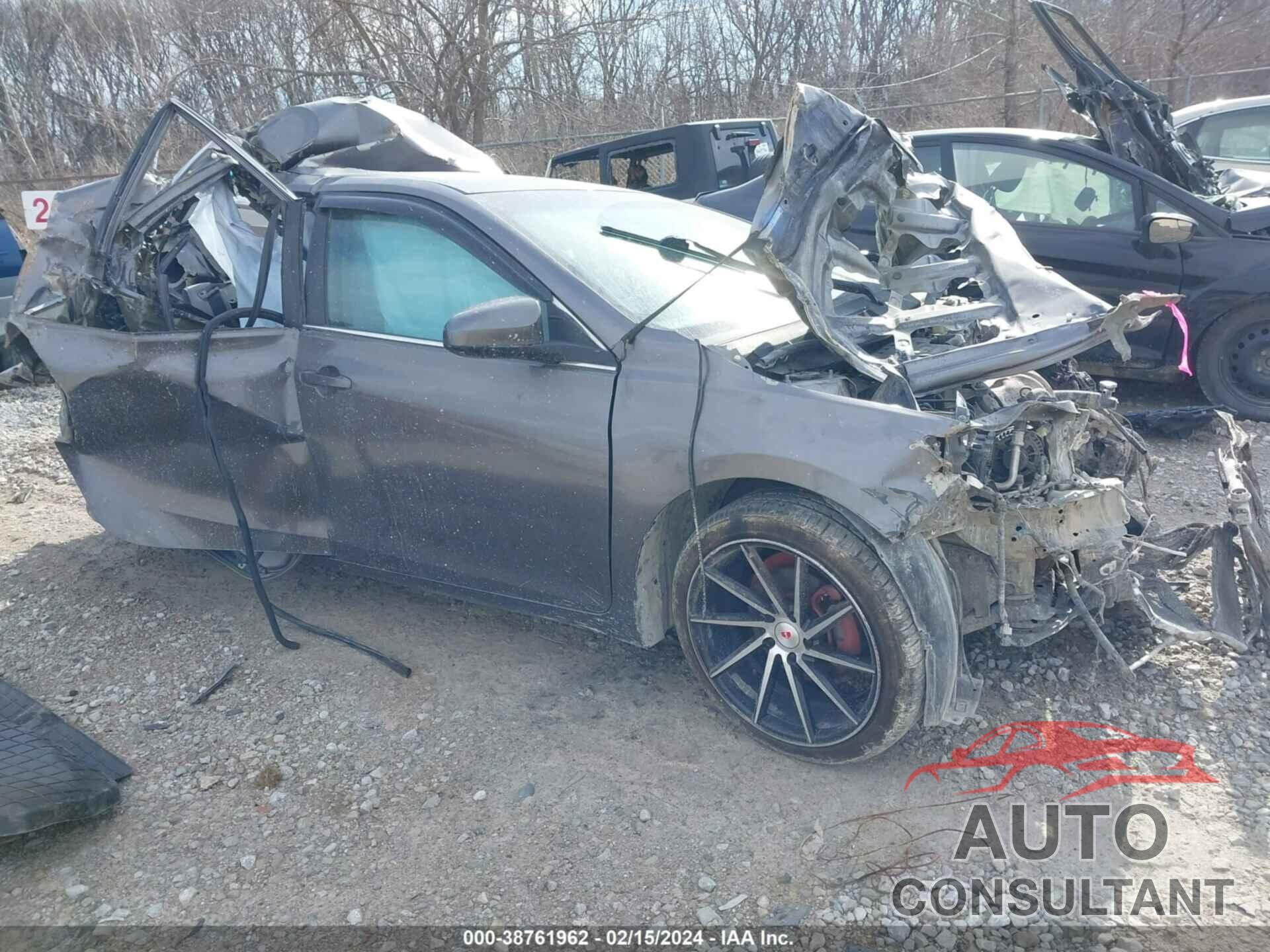TOYOTA CAMRY 2017 - 4T1BF1FK4HU285016