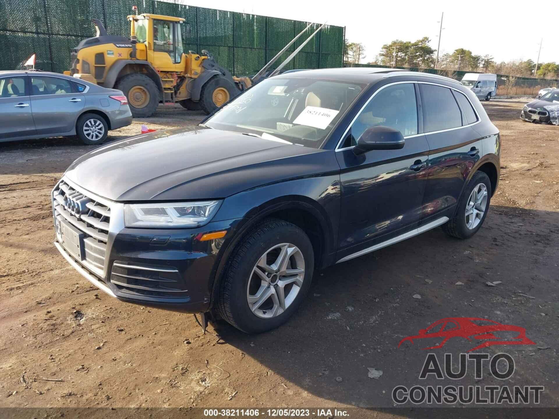 AUDI Q5 2018 - WA1BNAFY8J2181152