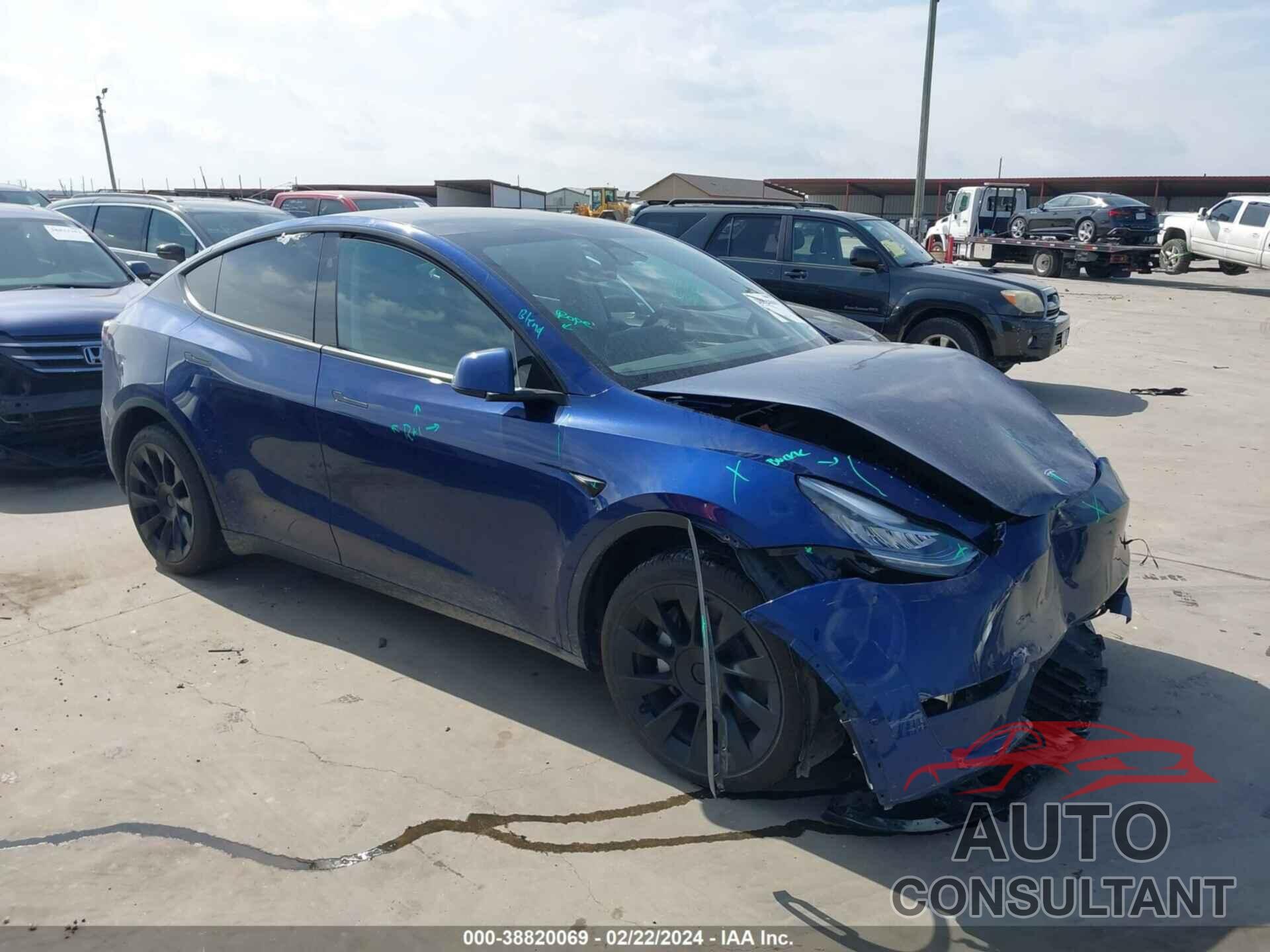 TESLA MODEL Y 2023 - 7SAYGDEE8PA158267