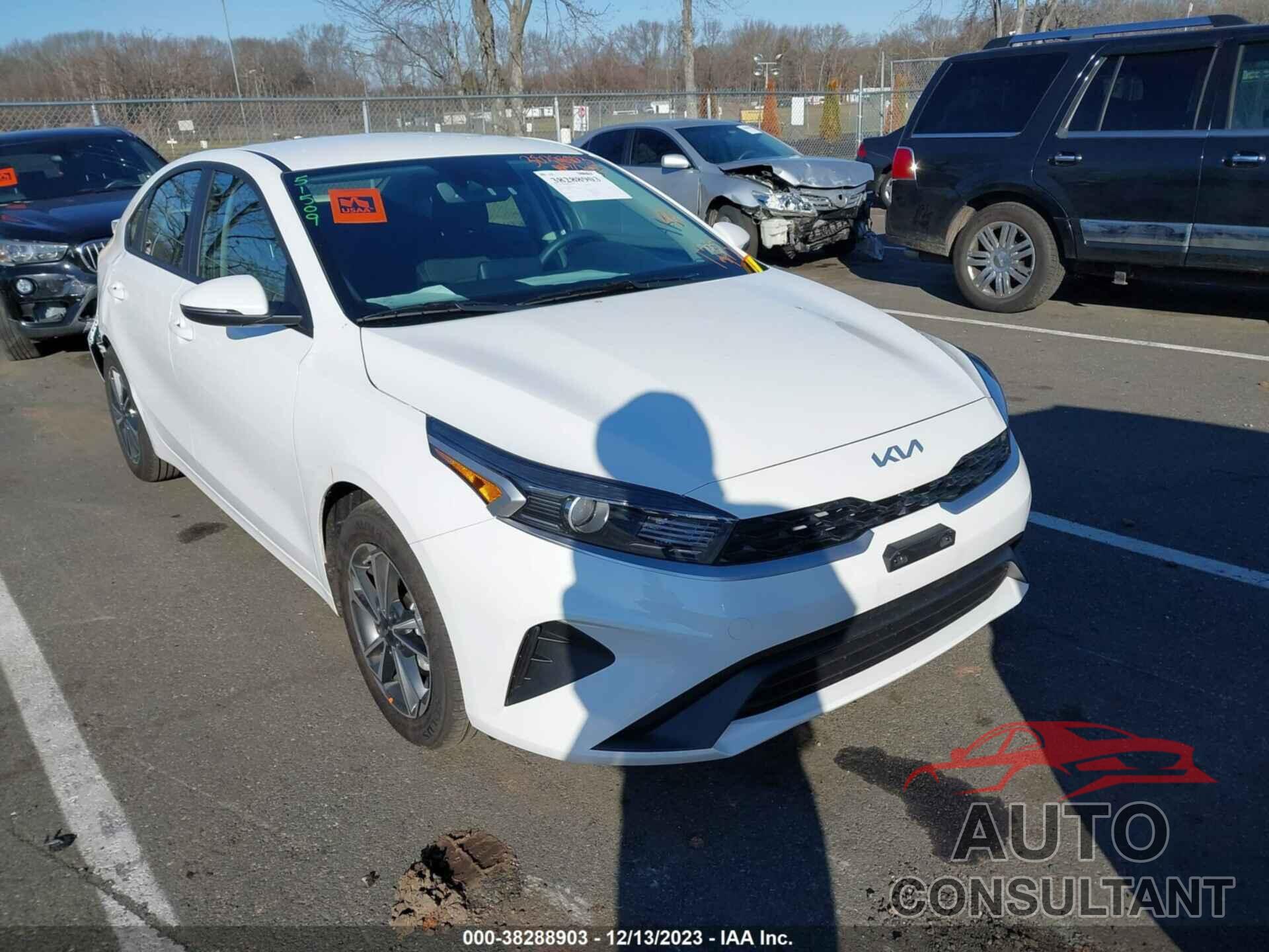 KIA FORTE 2023 - 3KPF24AD0PE639932