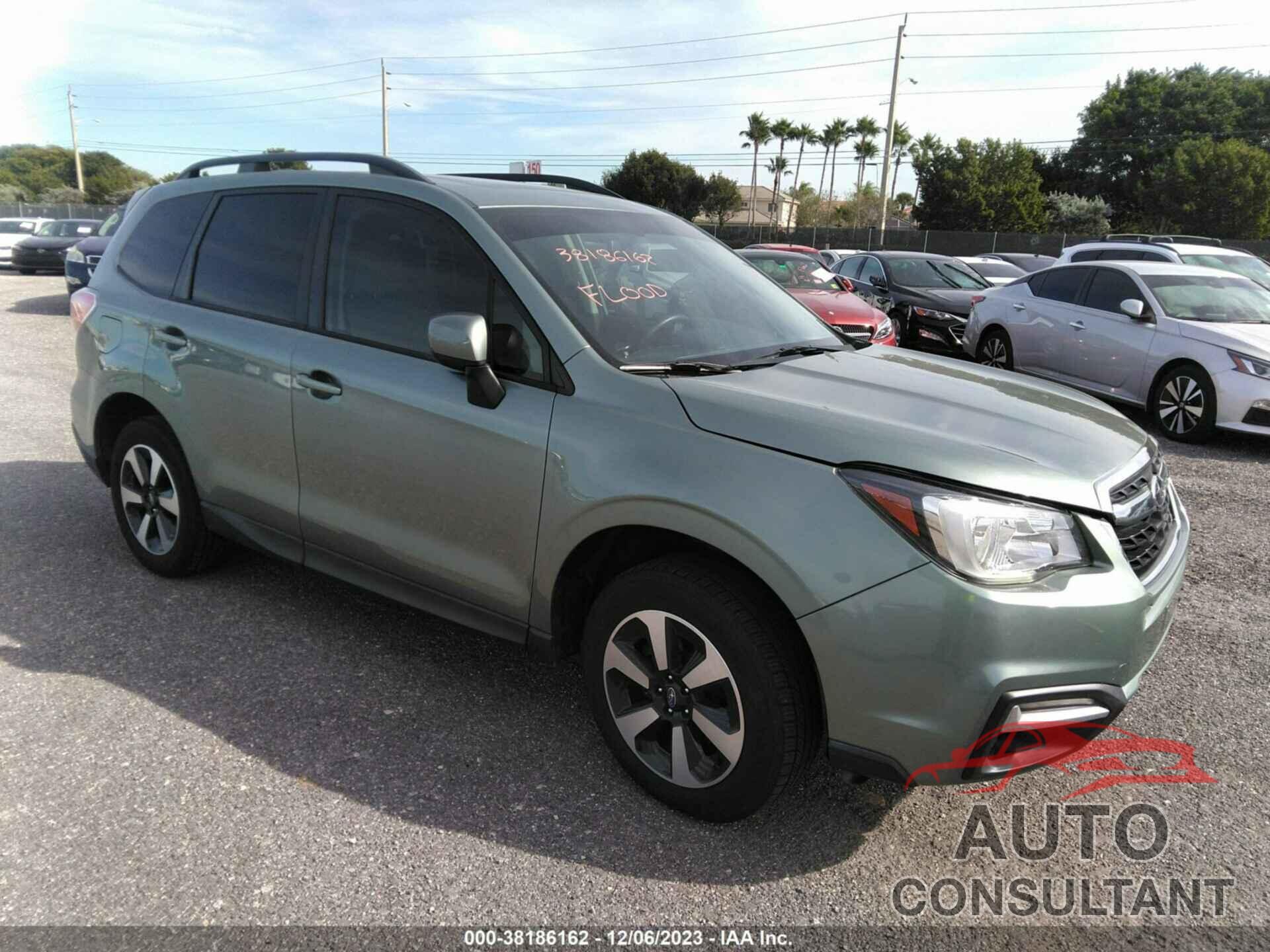 SUBARU FORESTER 2018 - JF2SJAEC2JH606841