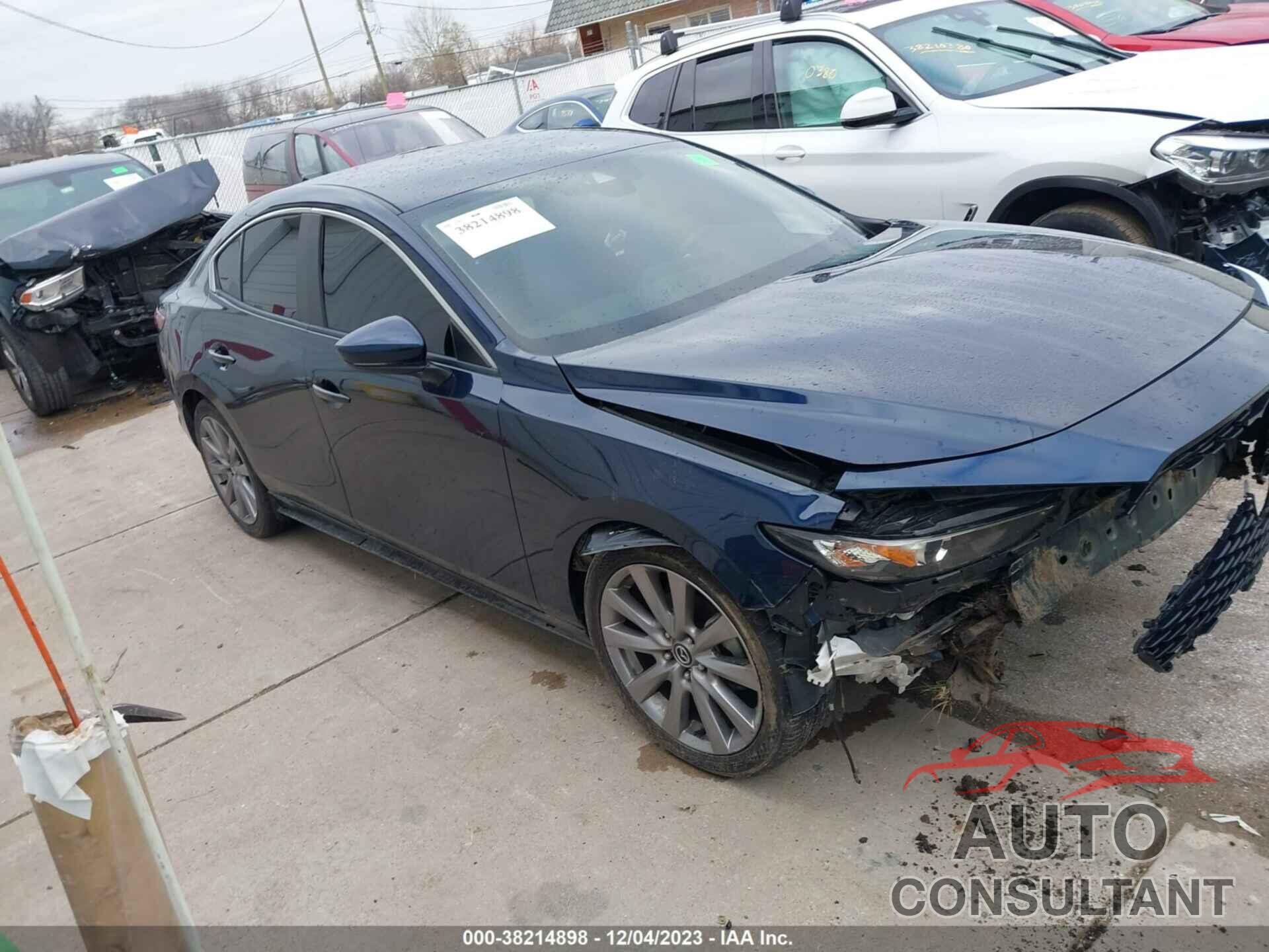 MAZDA 3 2019 - 3MZBPAAL4KM107388