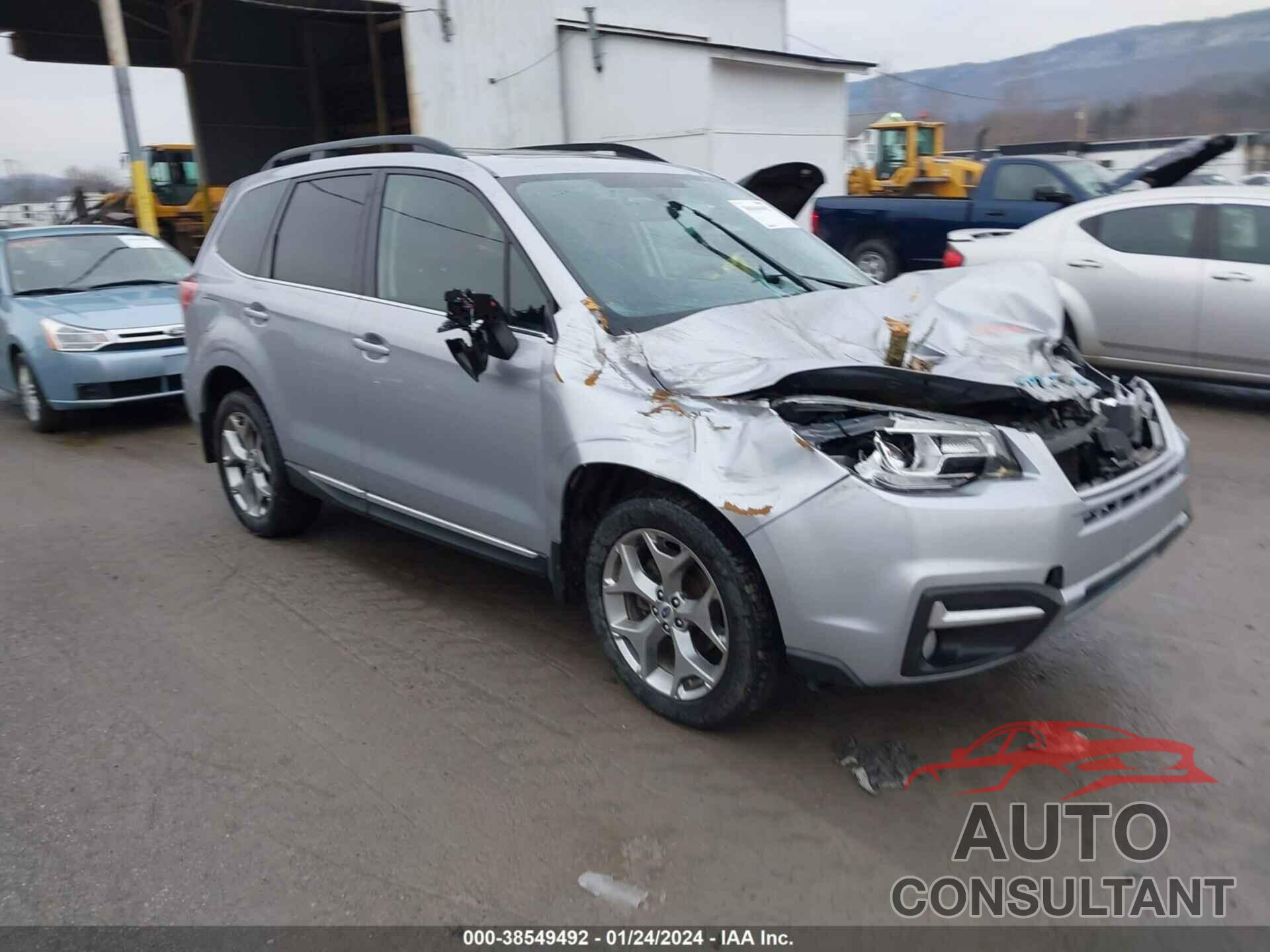 SUBARU FORESTER 2018 - JF2SJAWC0JH598396