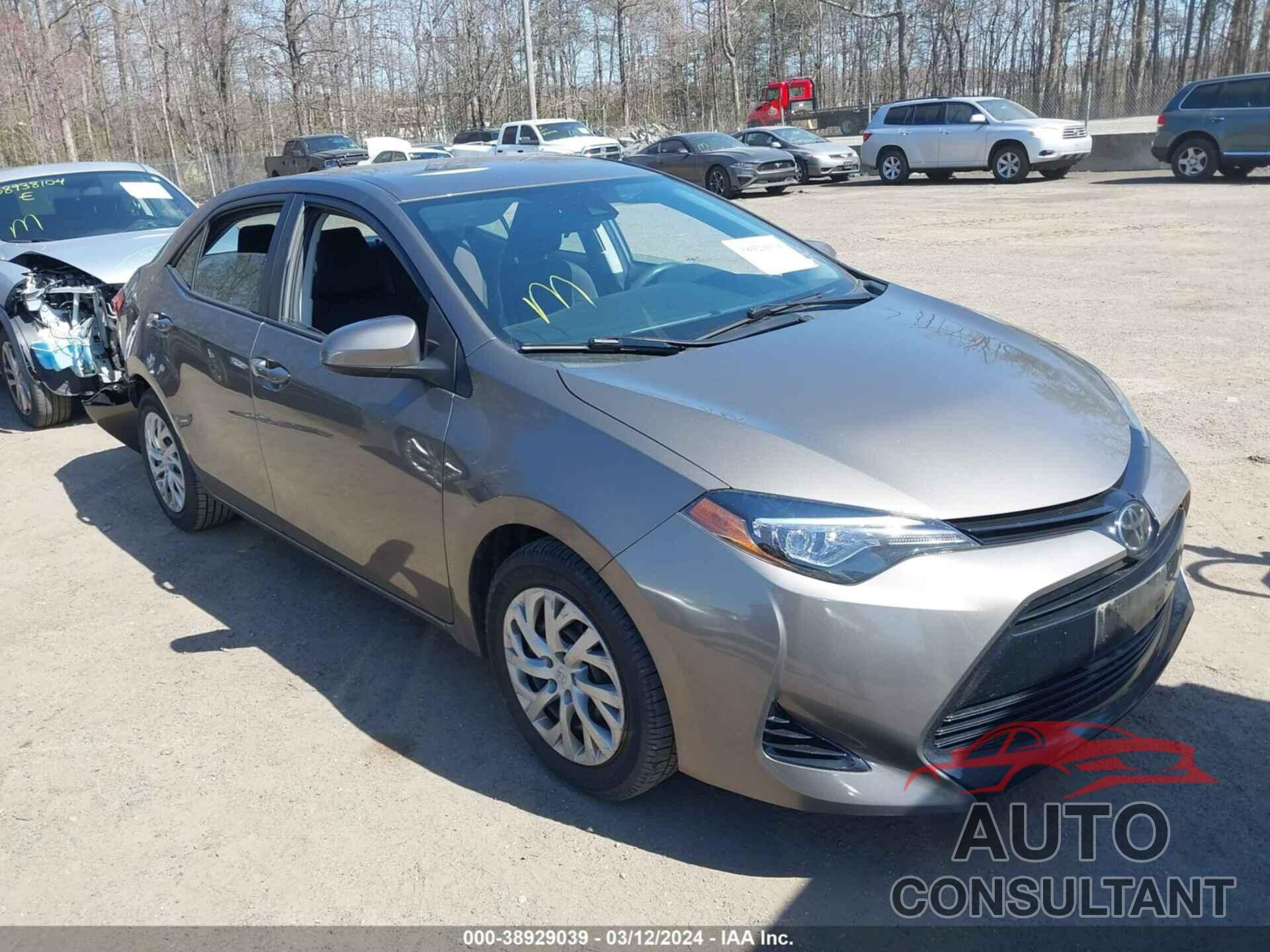 TOYOTA COROLLA 2018 - 2T1BURHE5JC973321
