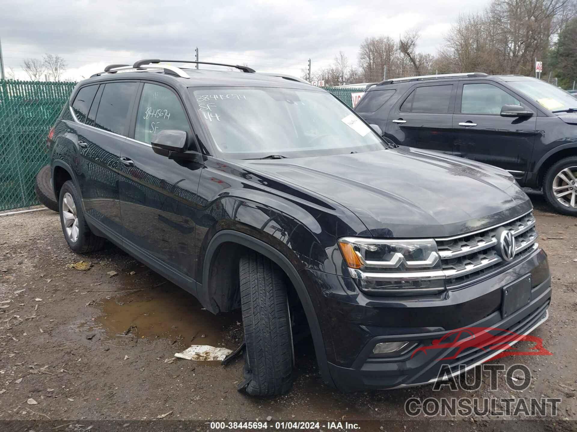 VOLKSWAGEN ATLAS 2018 - 1V2KR2CA5JC569584