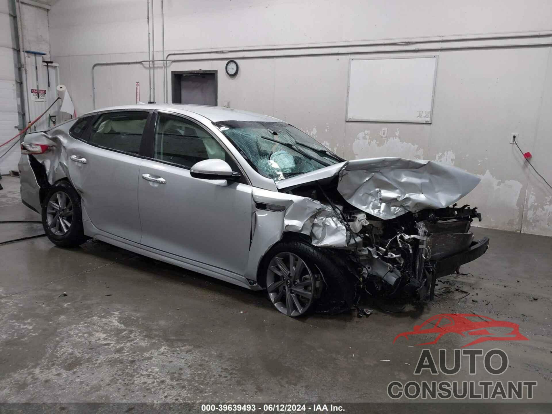 KIA OPTIMA 2020 - 5XXGT4L35LG403574