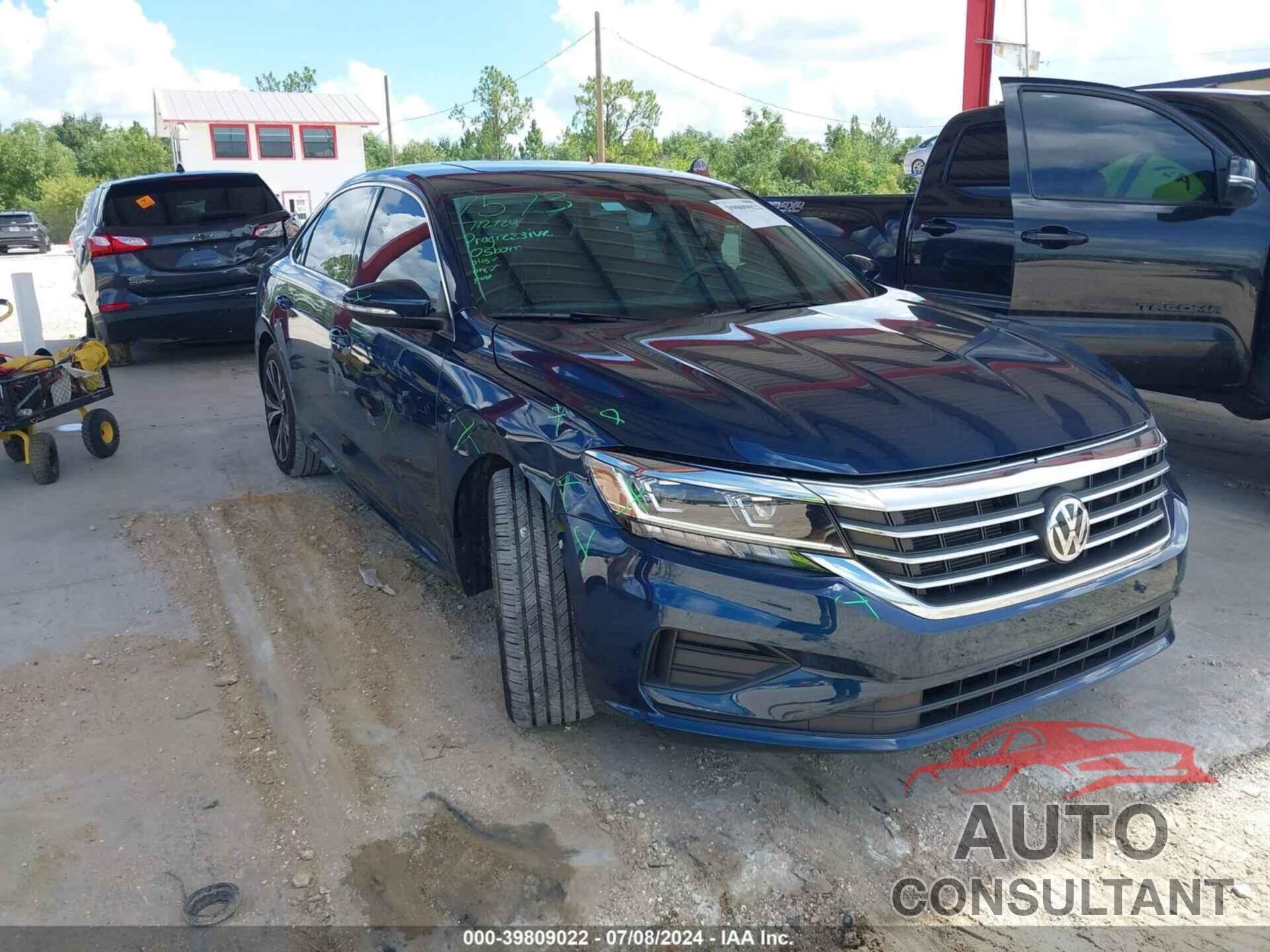 VOLKSWAGEN PASSAT 2021 - 1VWSA7A38MC016035