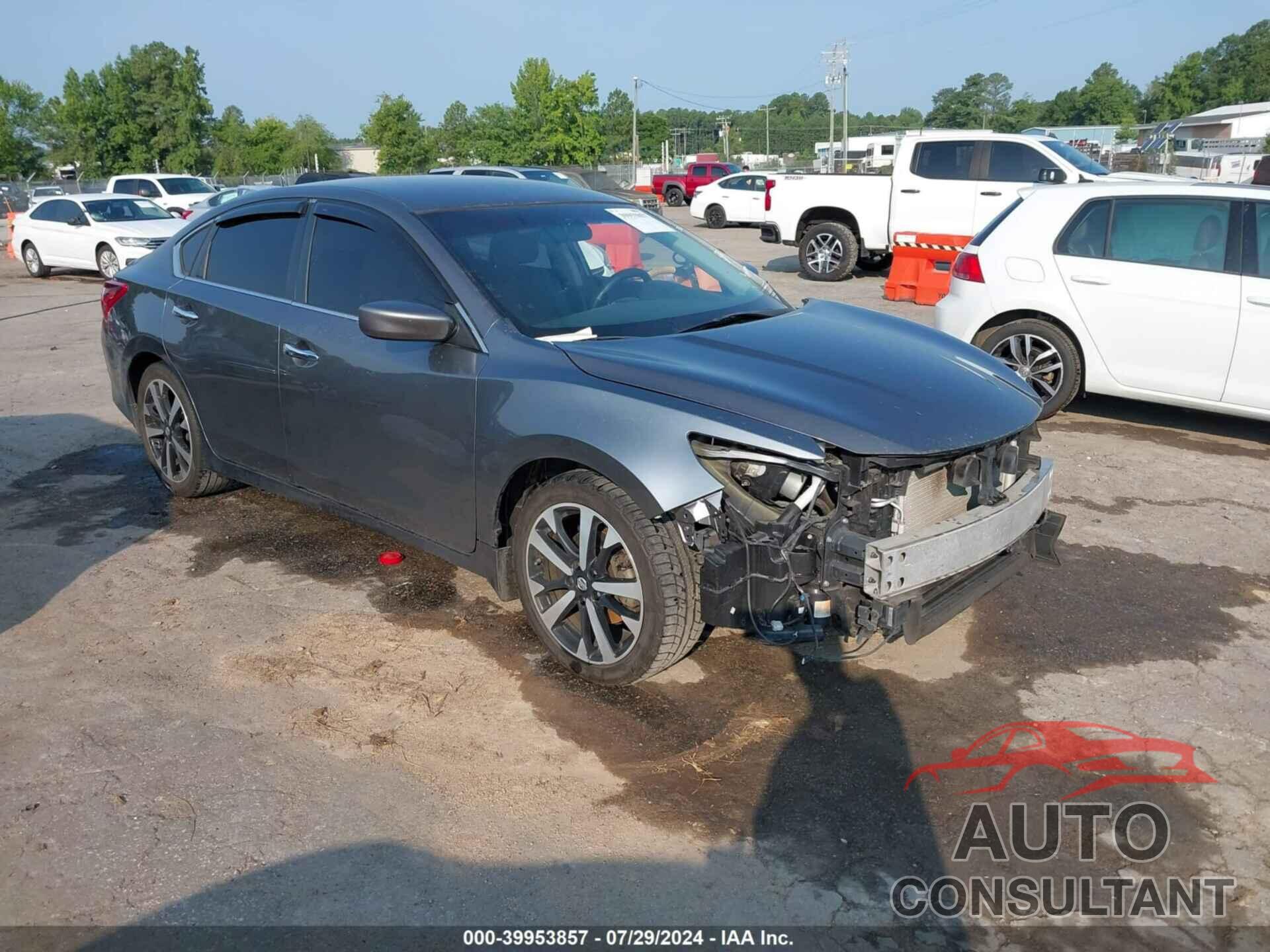 NISSAN ALTIMA 2018 - 1N4AL3AP2JC104682