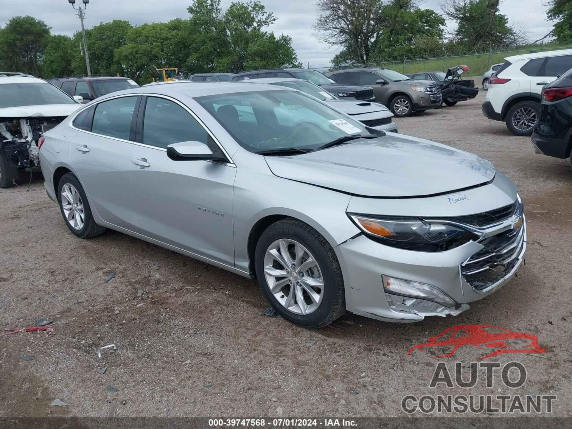 CHEVROLET MALIBU 2022 - 1G1ZD5ST8NF148734