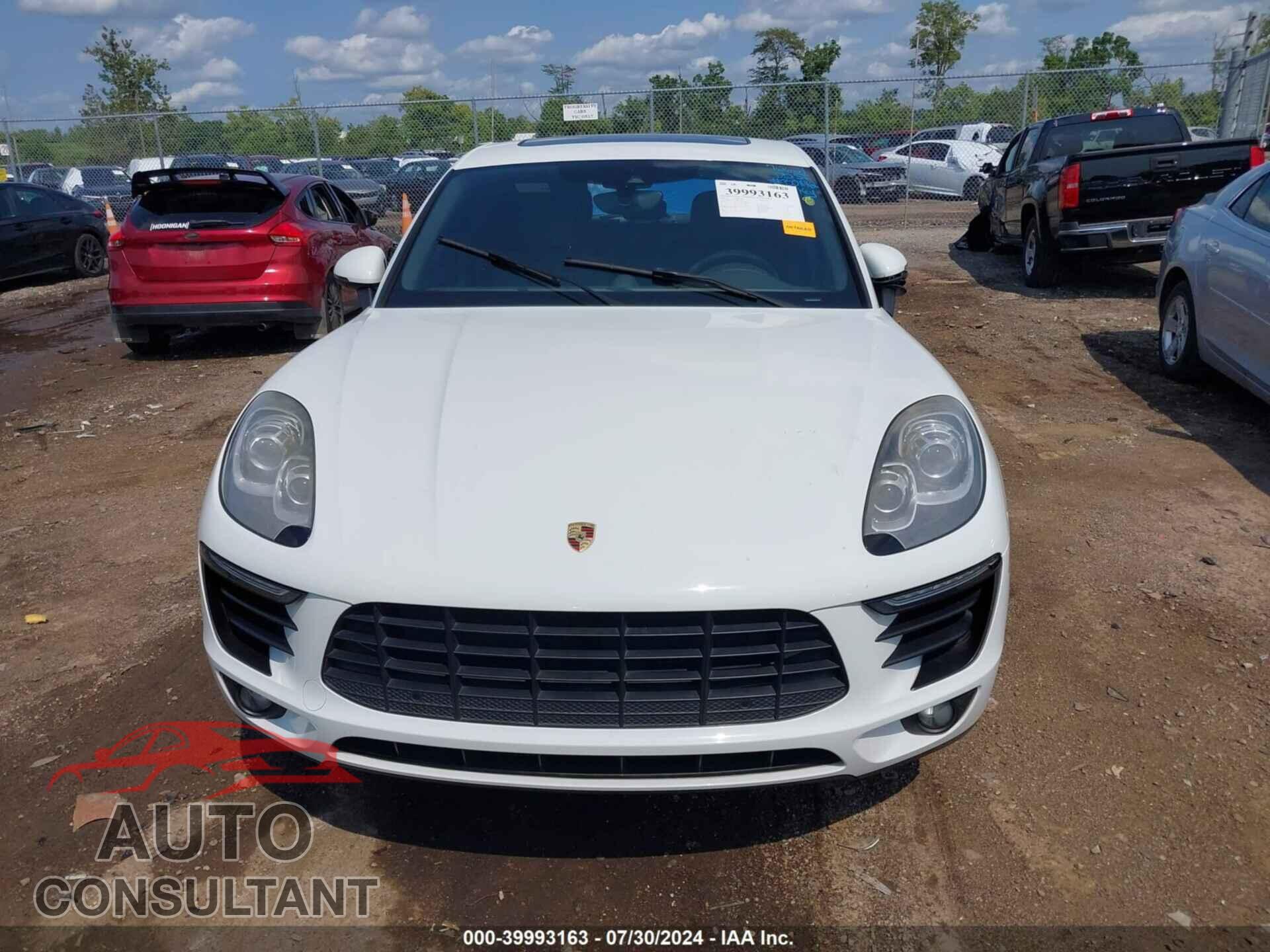 PORSCHE MACAN 2017 - WP1AA2A58HLB01142