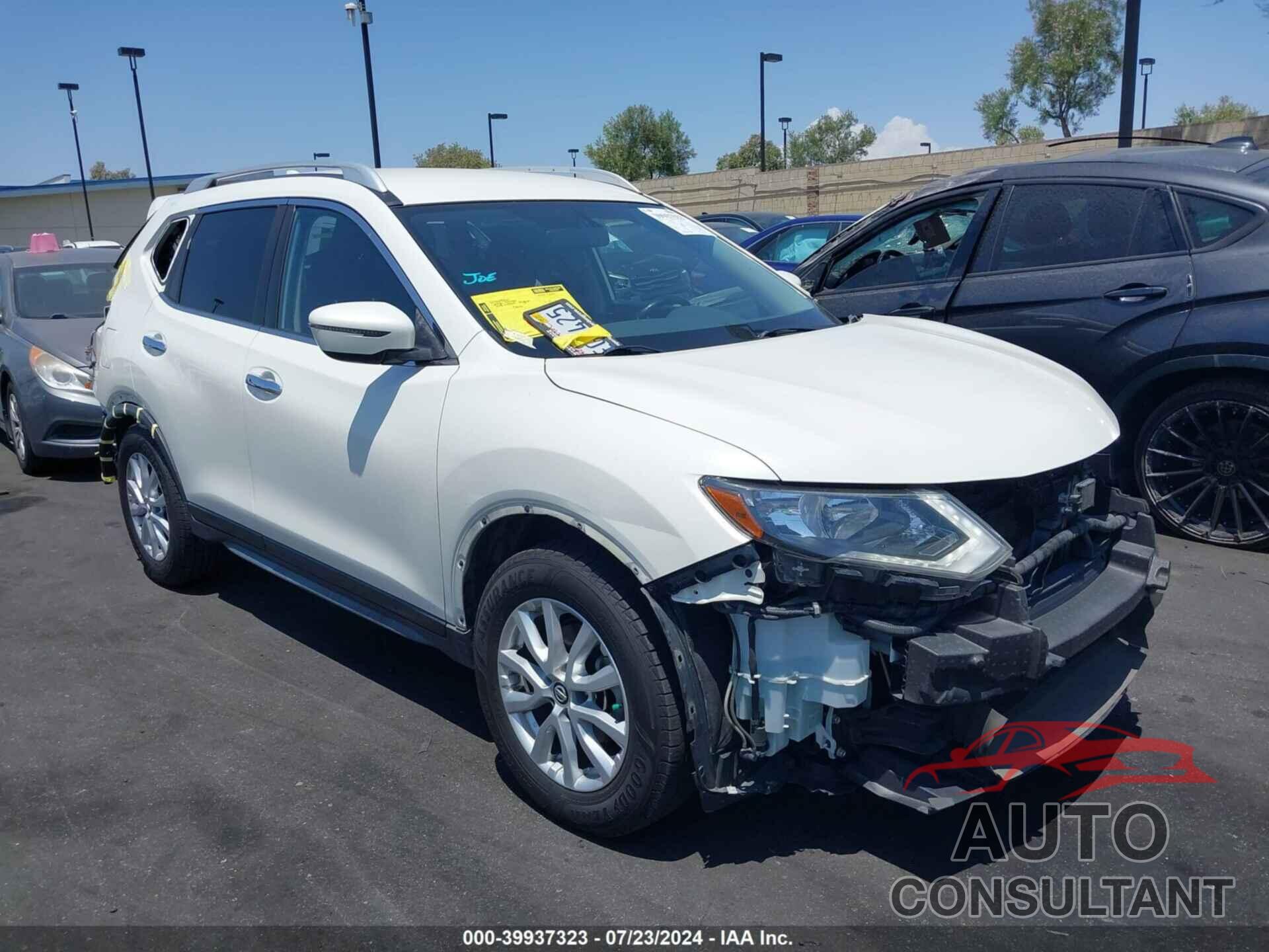 NISSAN ROGUE 2018 - JN8AT2MT5JW457983