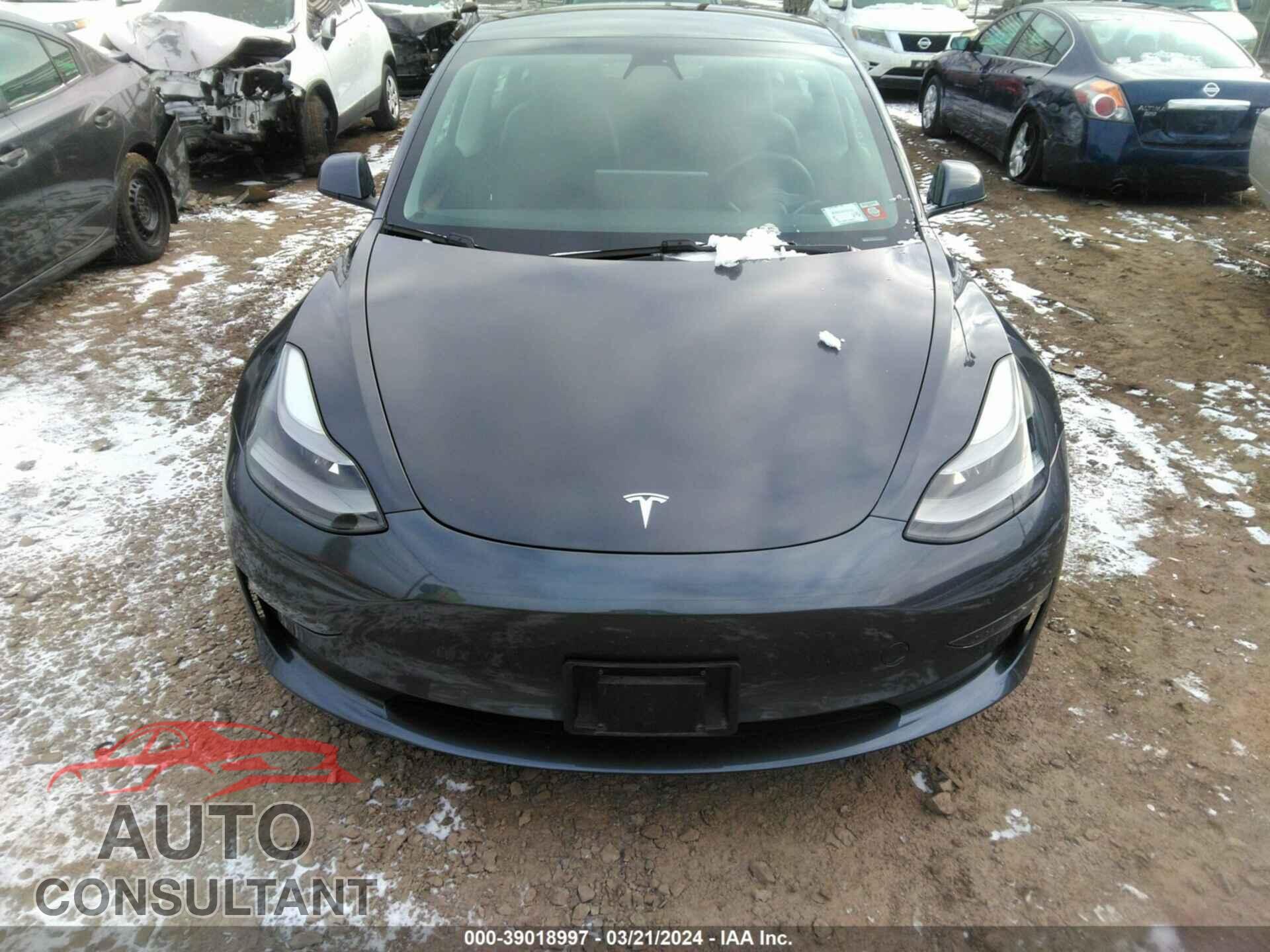 TESLA MODEL 3 2021 - 5YJ3E1EB9MF974405