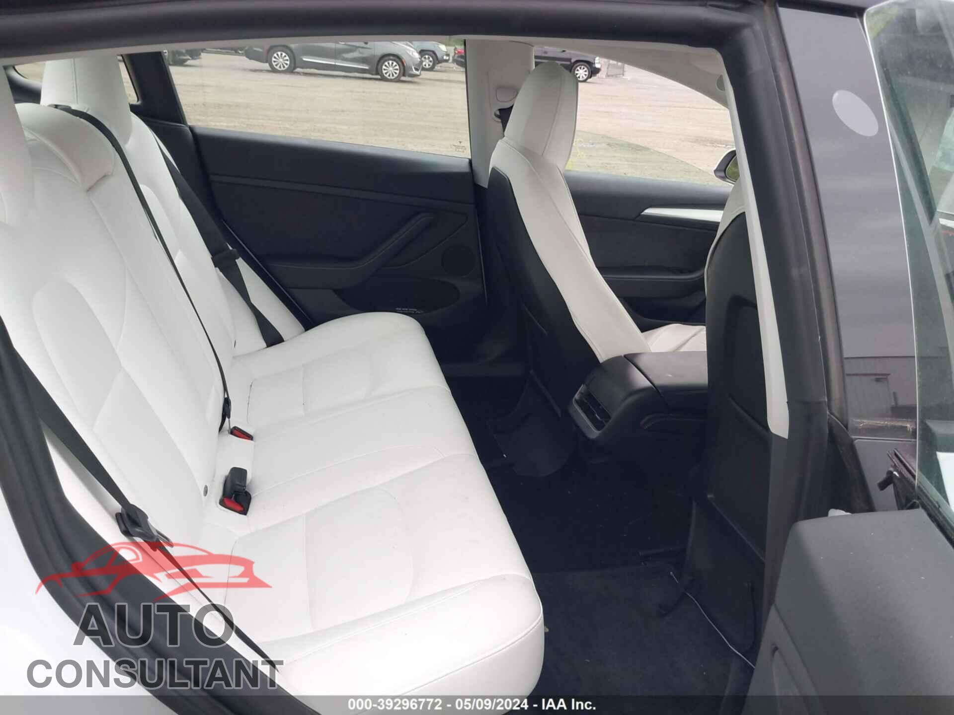 TESLA MODEL 3 2022 - 5YJ3E1EA0NF342465