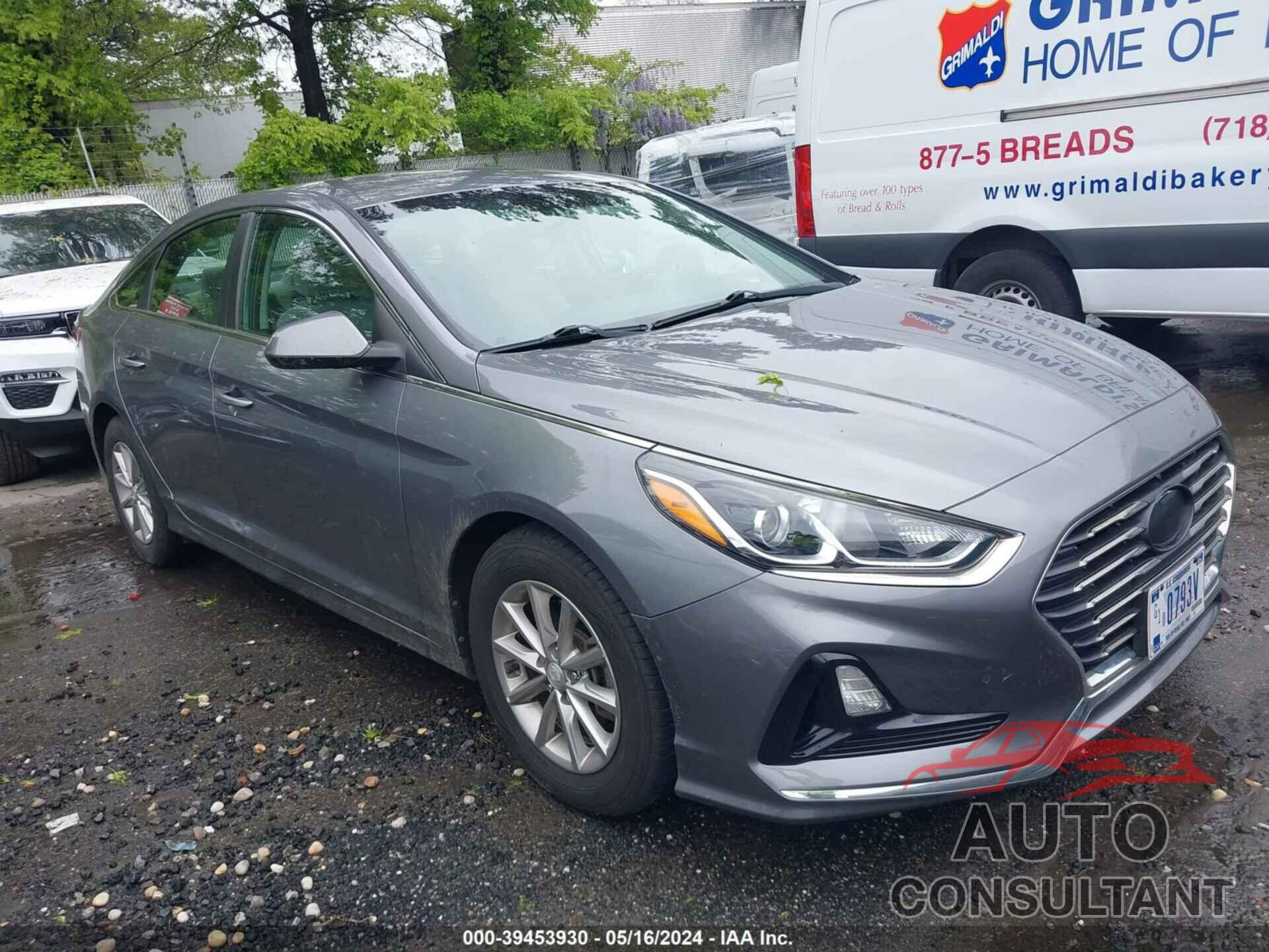 HYUNDAI SONATA 2018 - 5NPE24AA4JH682500