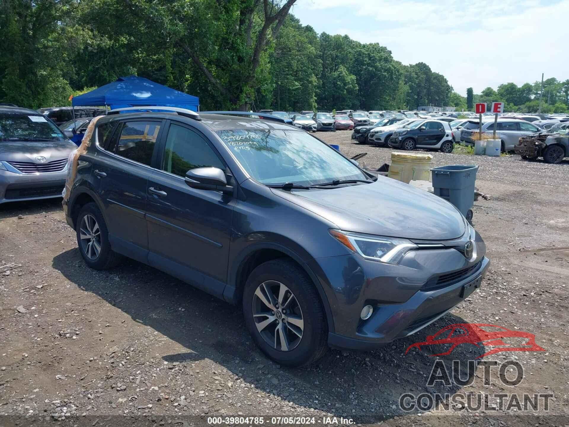 TOYOTA RAV4 2018 - JTMRFREV5JJ724101