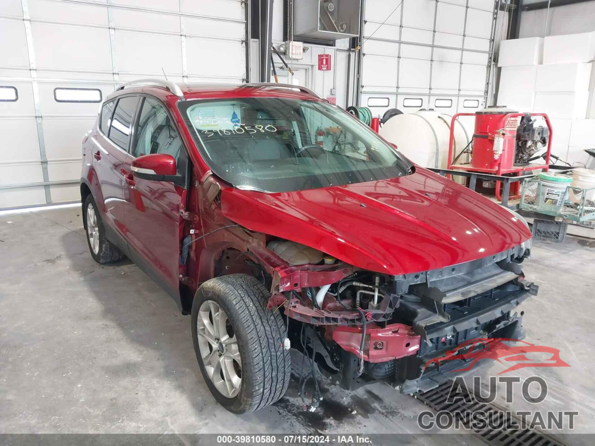 FORD ESCAPE 2016 - 1FMCU9J91GUC42572
