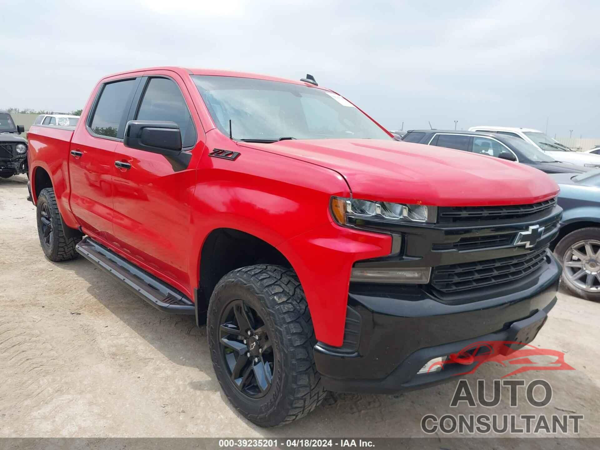 CHEVROLET SILVERADO 1500 2019 - 1GCPYFED7KZ107700