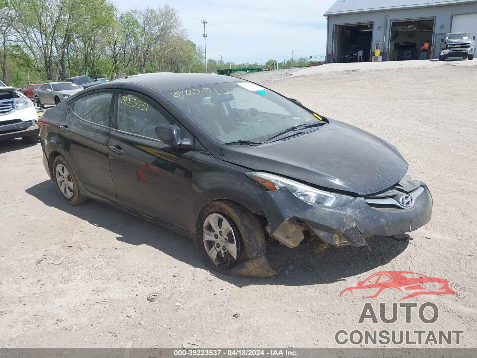 HYUNDAI ELANTRA 2016 - KMHDH4AE3GU581763