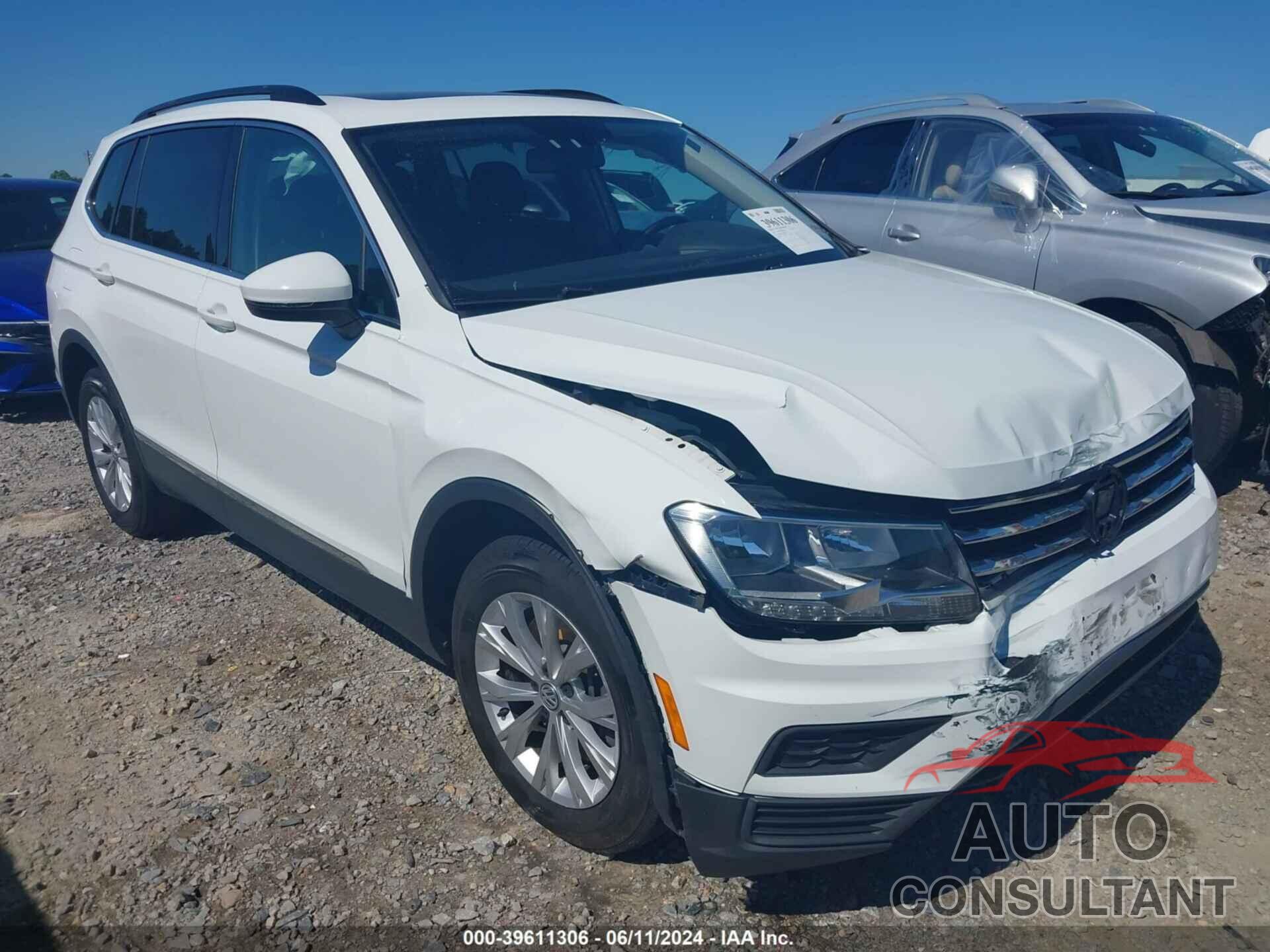 VOLKSWAGEN TIGUAN 2018 - 3VV2B7AX3JM095628