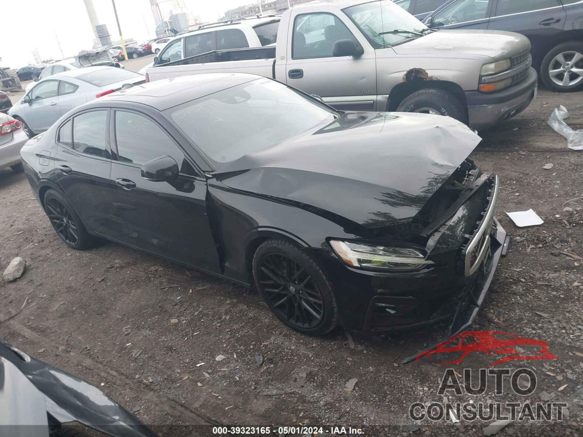 VOLVO S60 2019 - 7JRA22TMXKG004593