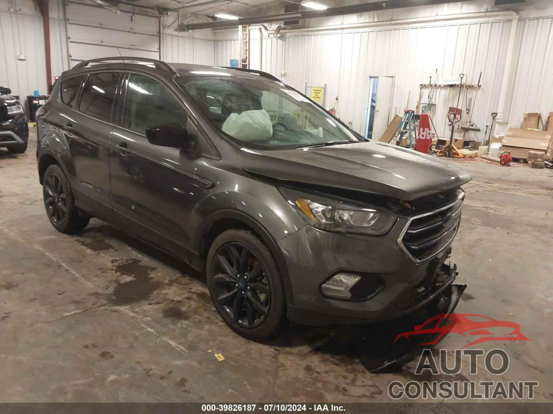 FORD ESCAPE 2017 - 1FMCU9GDXHUD06377