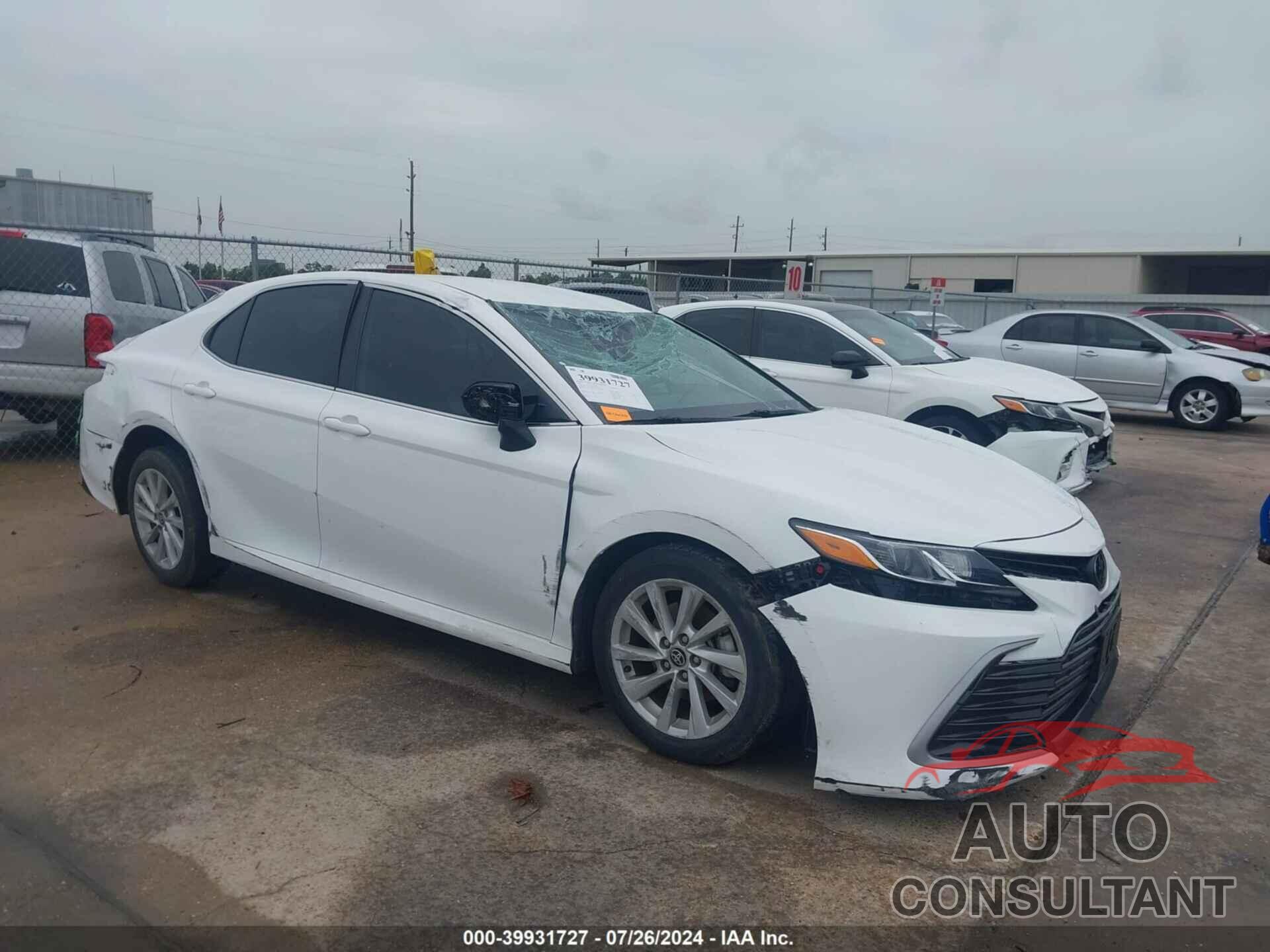 TOYOTA CAMRY 2023 - 4T1C11AK9PU757526