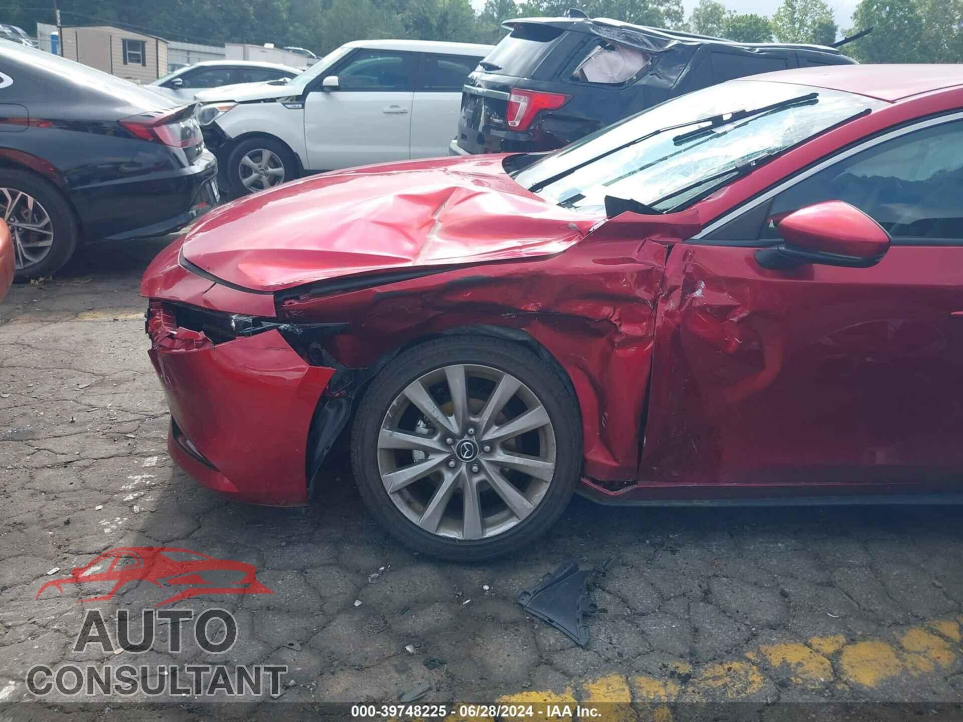 MAZDA MAZDA3 2019 - JM1BPACL4K1111700