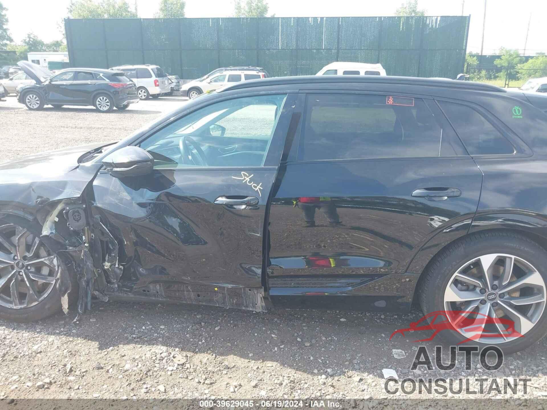 AUDI E-TRON 2021 - WA1LAAGE3MB002931