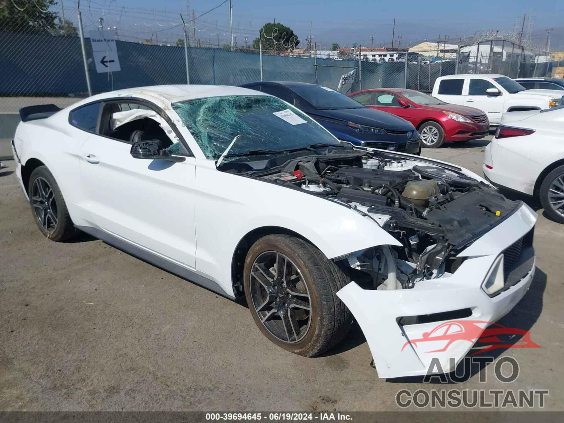 FORD MUSTANG 2018 - 1FA6P8TH9J5176710