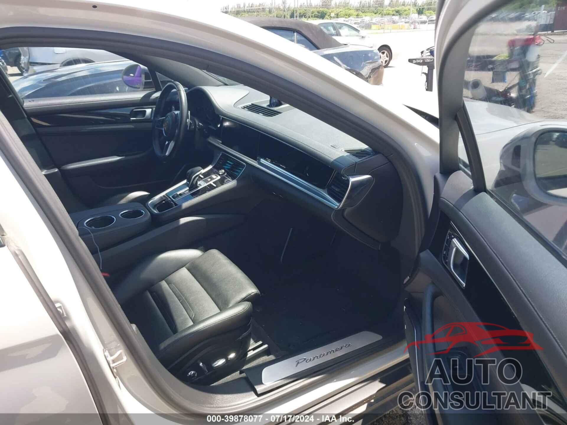PORSCHE PANAMERA 2018 - WP0AA2A78JL104129