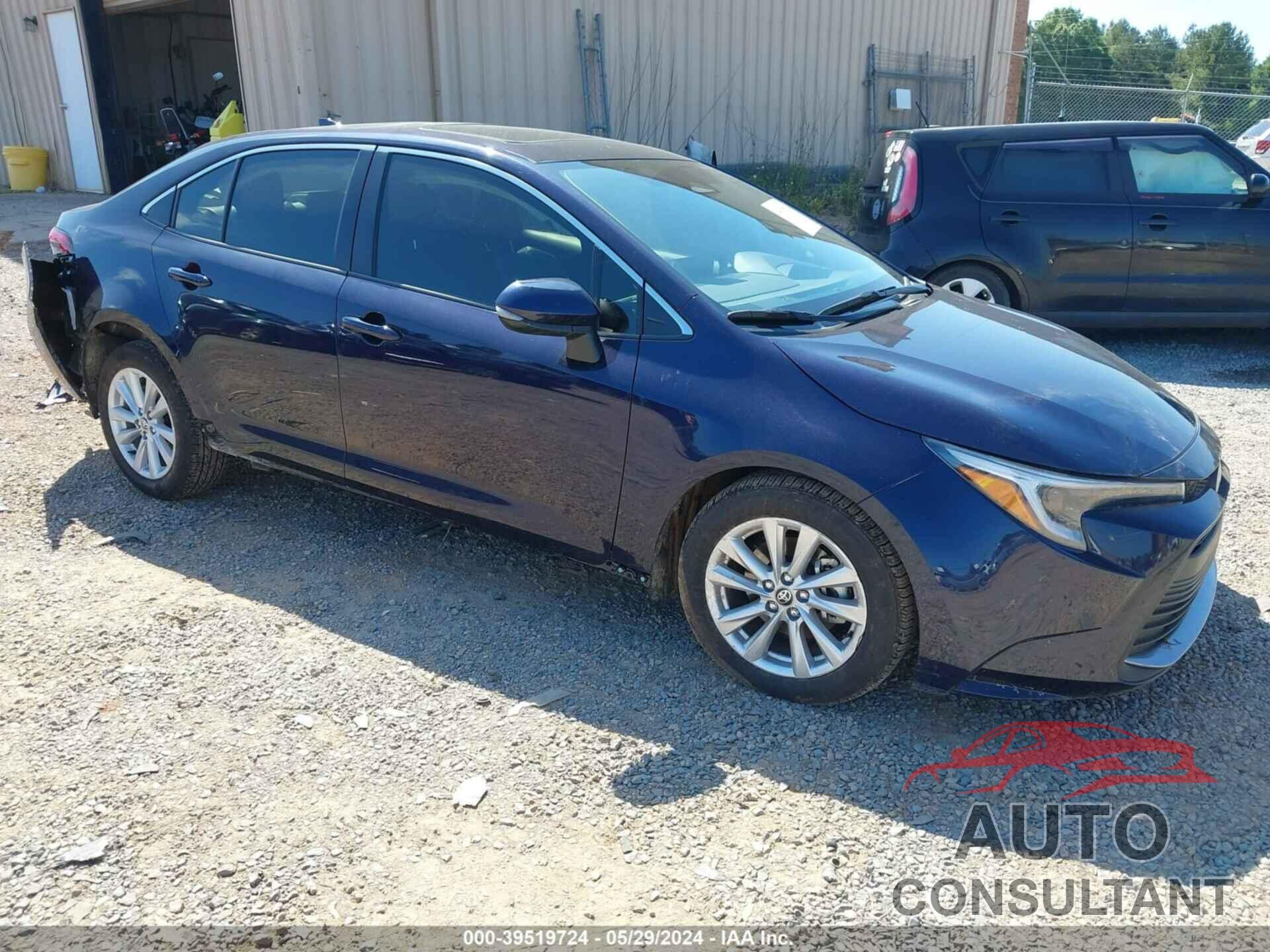 TOYOTA COROLLA 2024 - JTDBCMFEXRJ024579