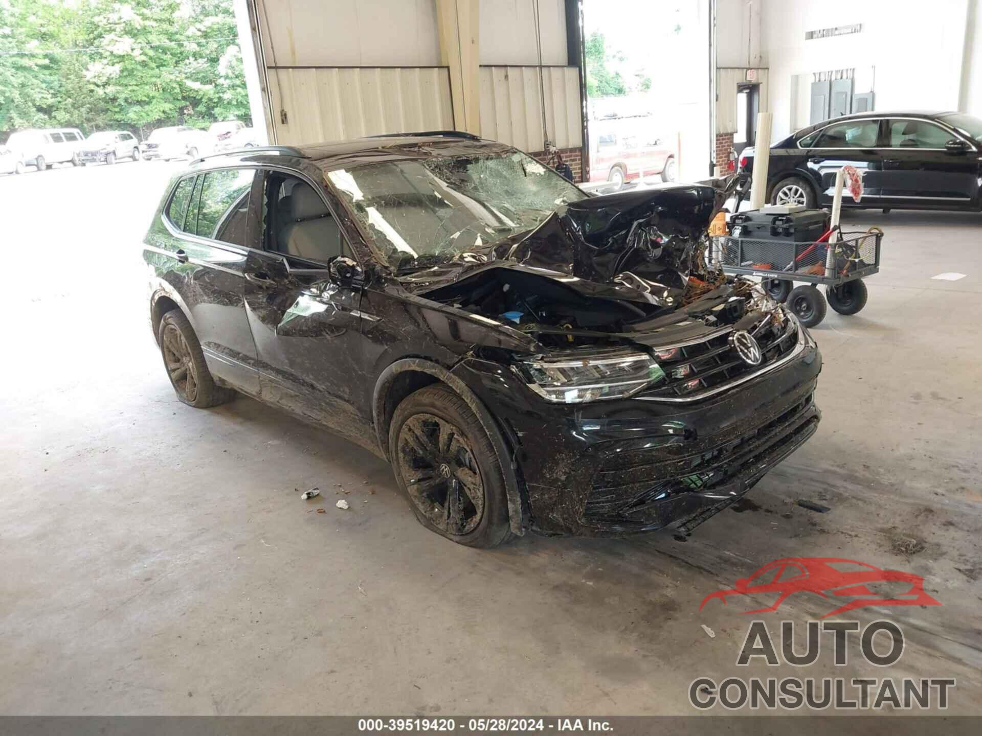 VOLKSWAGEN TIGUAN 2023 - 3VVCB7AX3PM122212