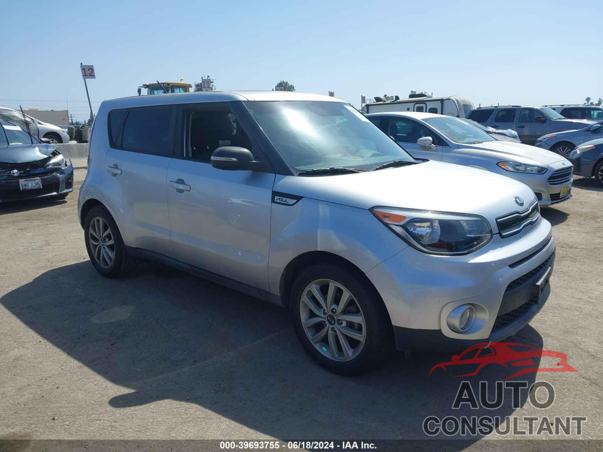 KIA SOUL 2018 - KNDJP3A56J7610201