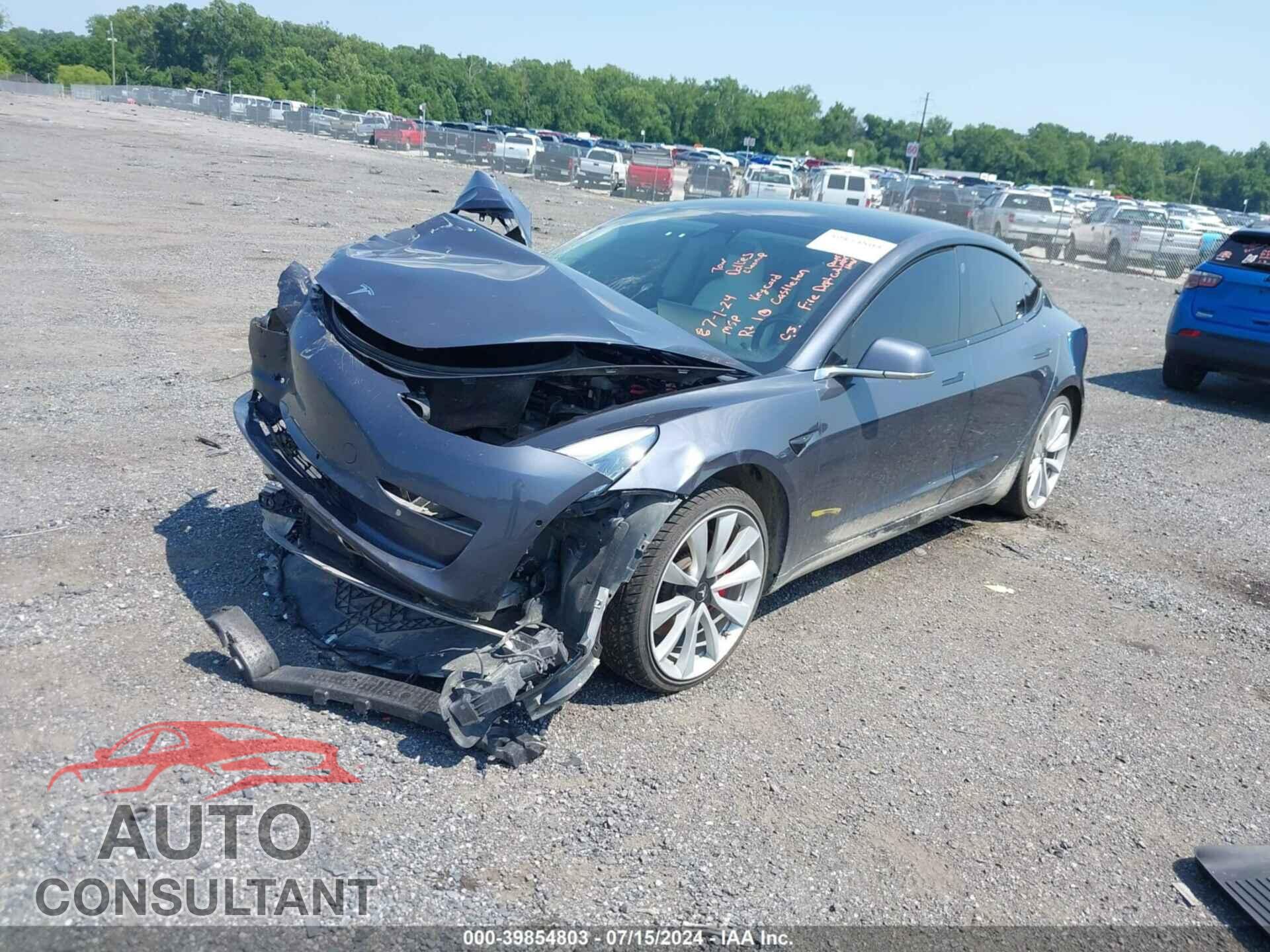 TESLA MODEL 3 2019 - 5YJ3E1EB9KF393676