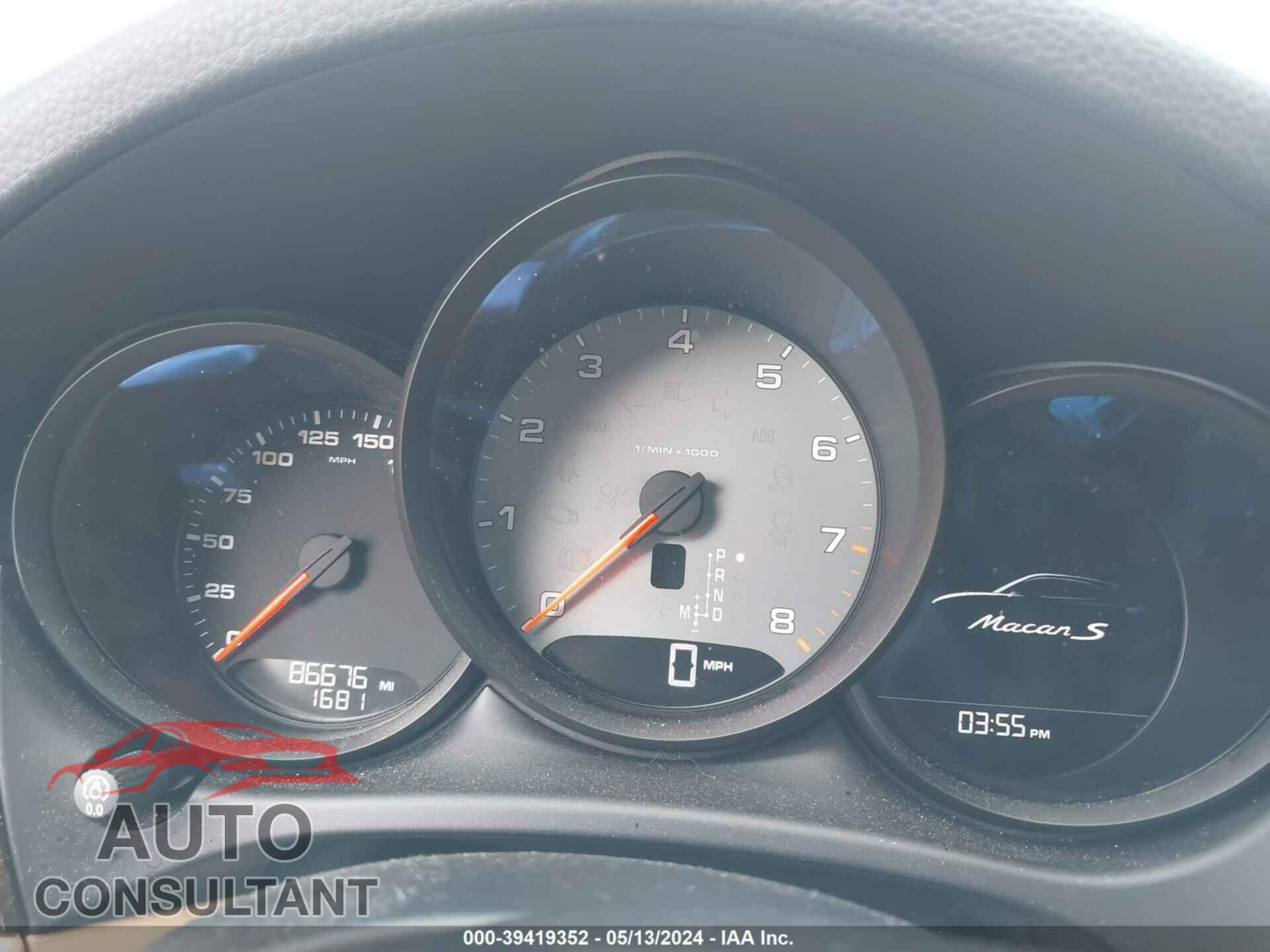 PORSCHE MACAN 2018 - WP1AB2A59JLB30152