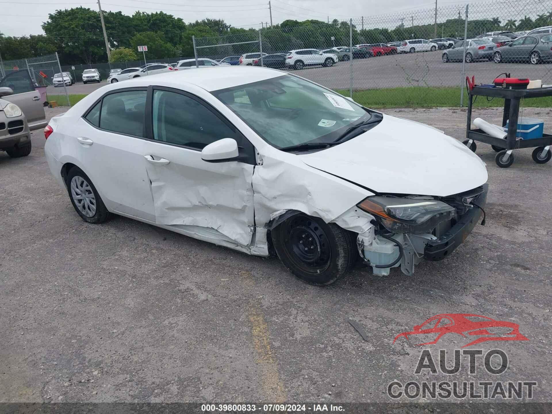 TOYOTA COROLLA 2019 - 5YFBURHE4KP880209
