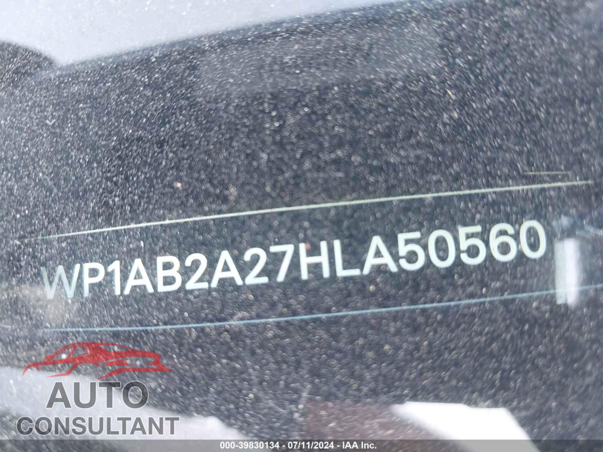 PORSCHE CAYENNE 2017 - WP1AB2A27HLA50560