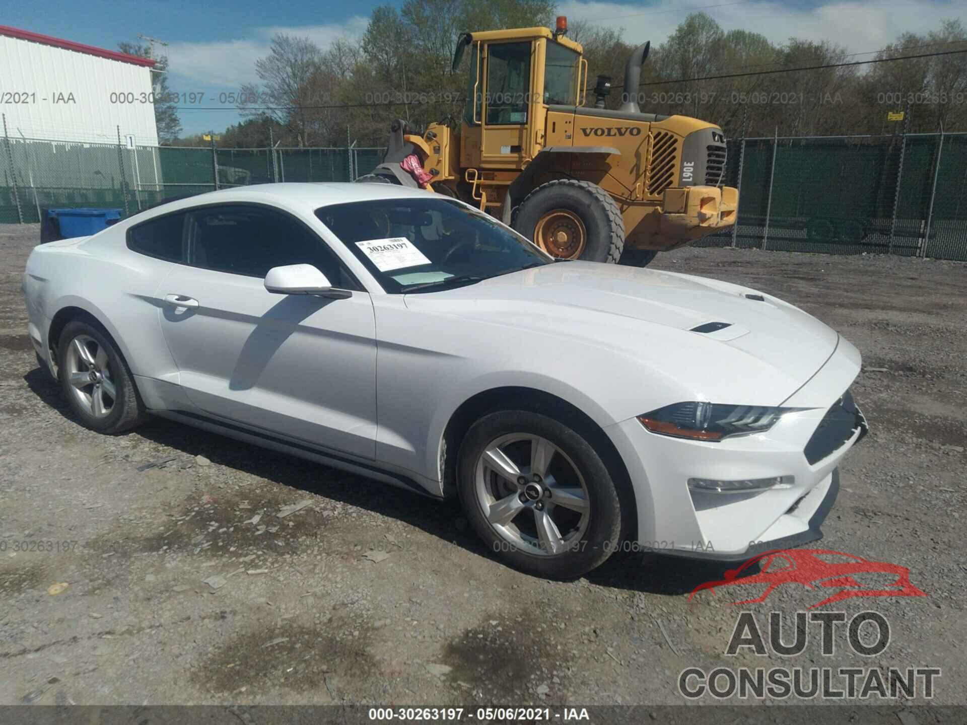 FORD MUSTANG 2018 - 1FA6P8TH2J5163989