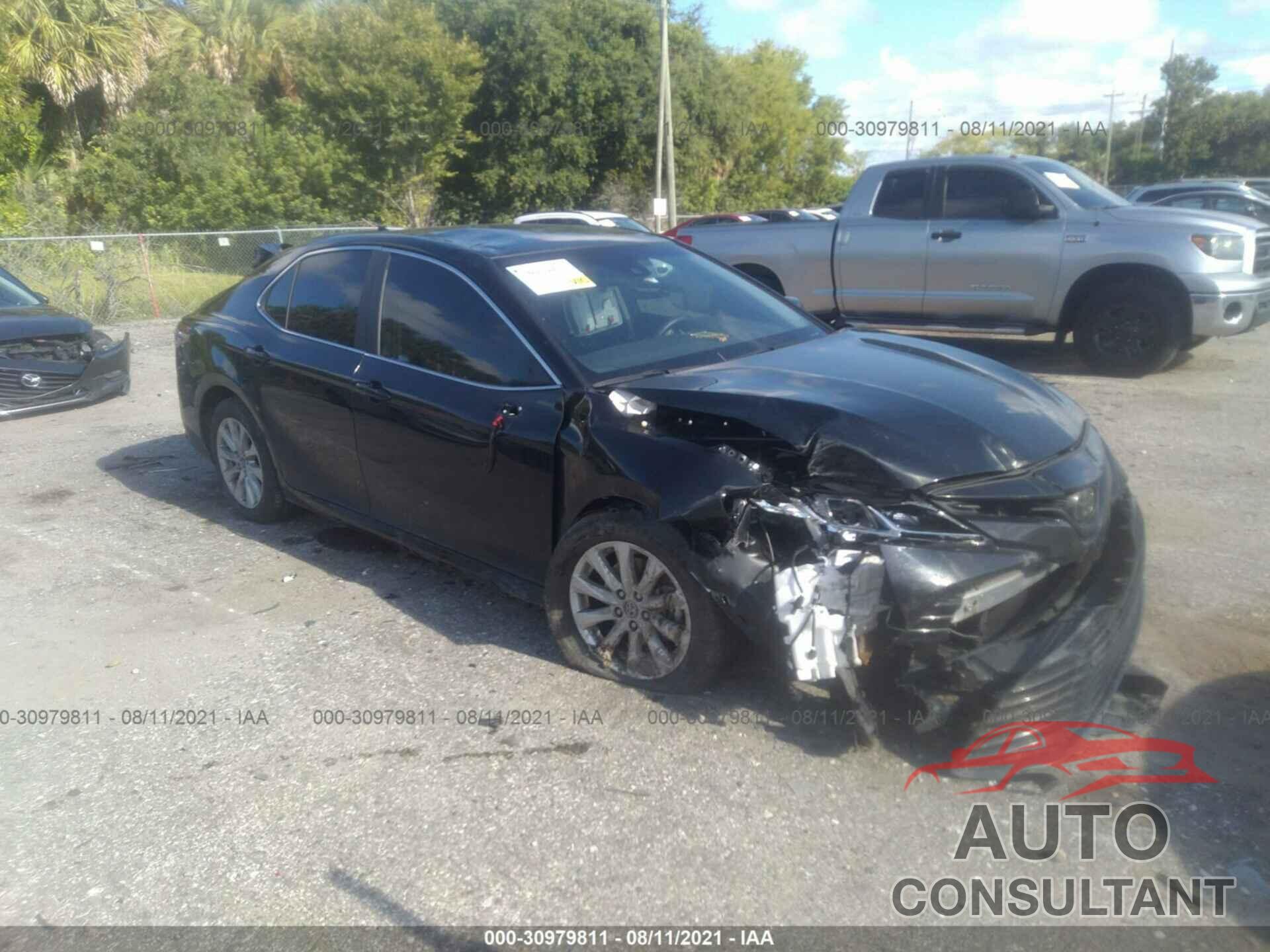 TOYOTA CAMRY 2019 - 4T1B11HK0KU783197