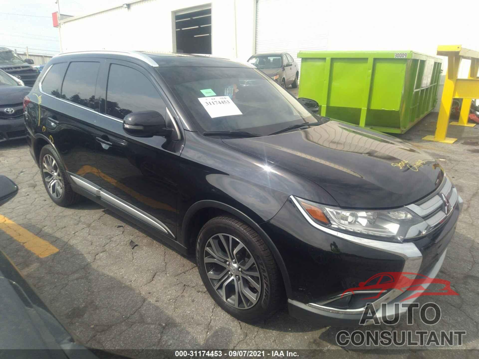 MITSUBISHI OUTLANDER 2017 - JA4AD3A31HZ058106