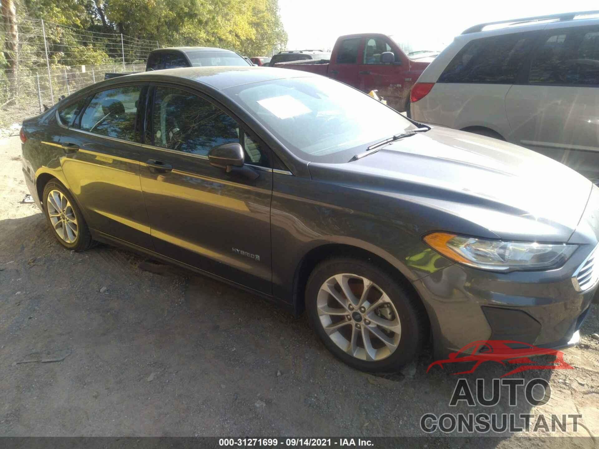 FORD FUSION HYBRID 2019 - 3FA6P0LU6KR263817